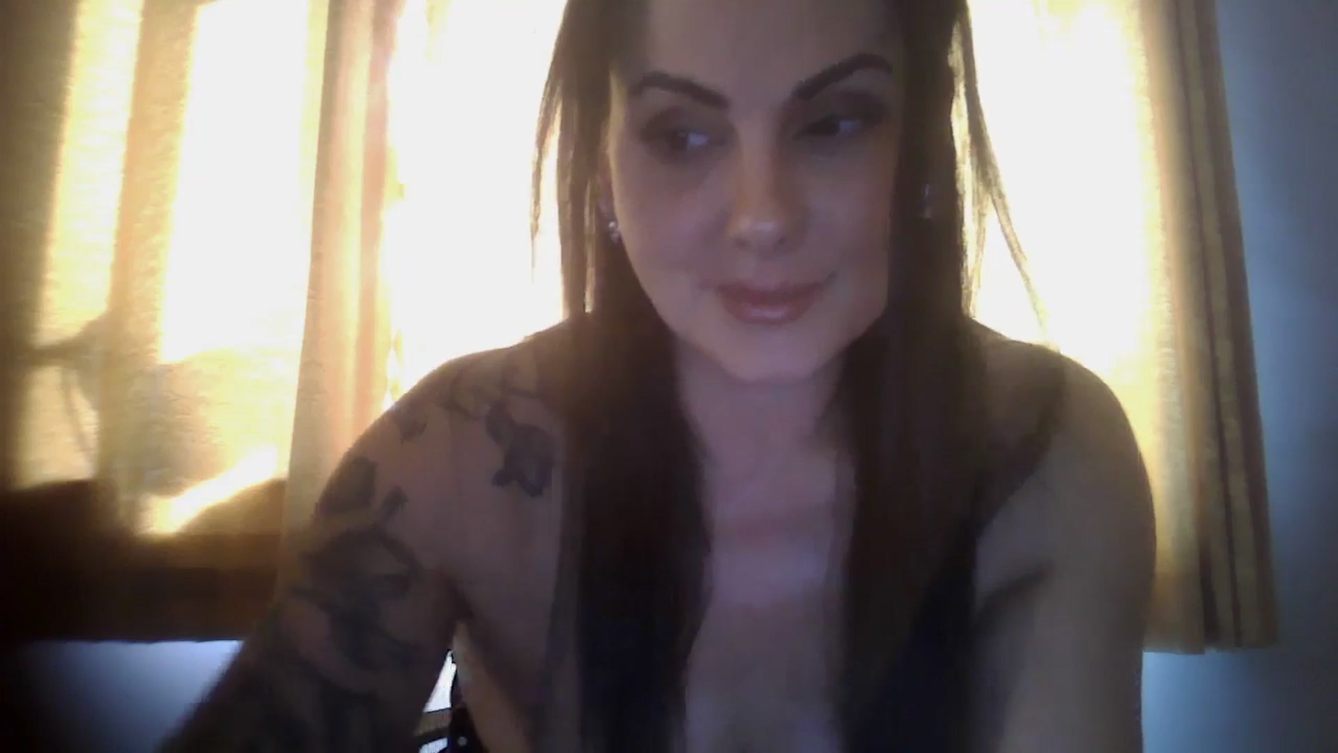 Gallery image thumbnail from FitBaby's myfreecams stream on, 09/18/2024, 14:22 image 9 of 20