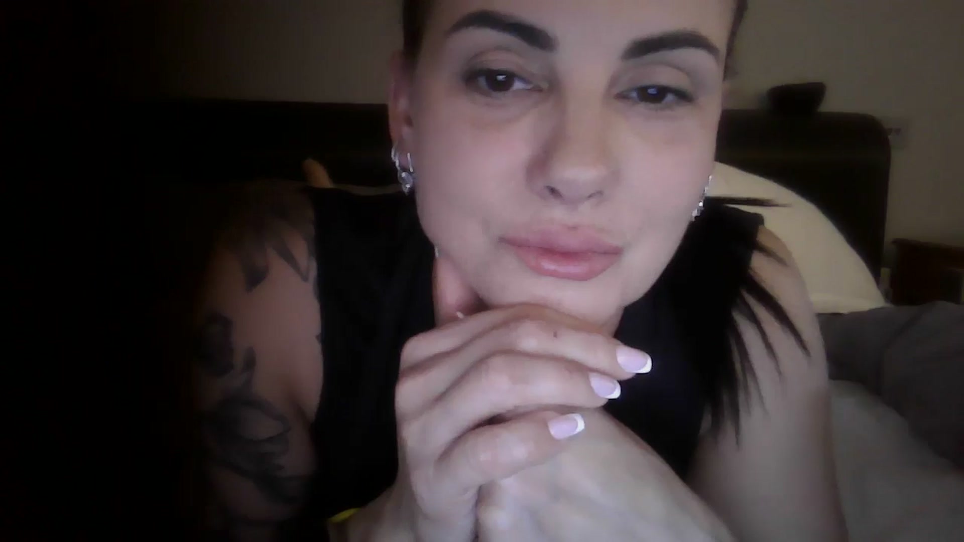 Gallery image thumbnail from FitBaby's myfreecams stream on, 09/20/2024, 13:29 image 18 of 20