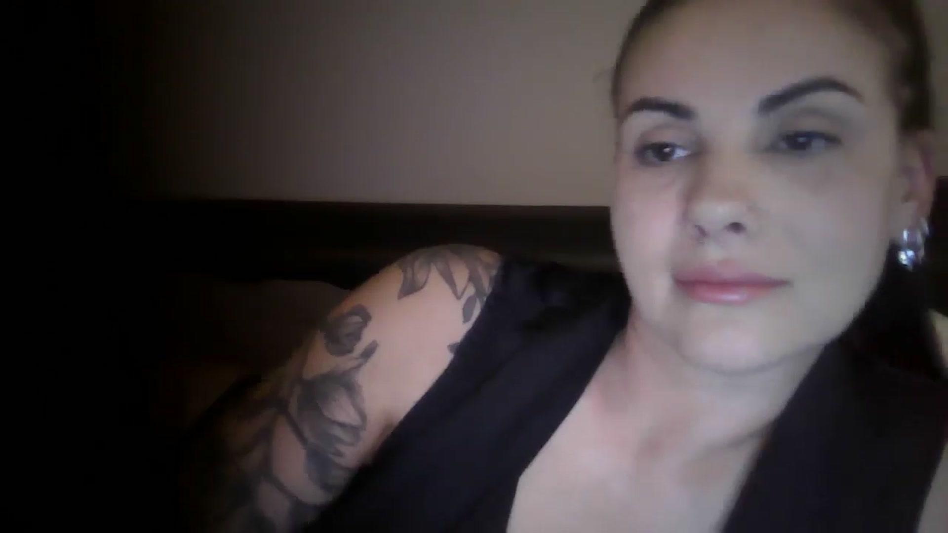 Gallery image thumbnail from FitBaby's myfreecams stream on, 09/20/2024, 13:29 image 5 of 20