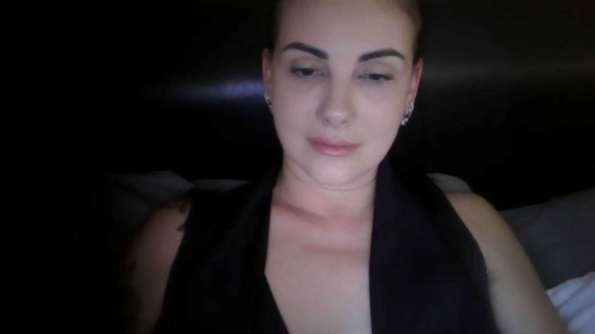 Gallery image thumbnail from FitBaby's myfreecams stream on, 09/20/2024, 13:29 image 11 of 20