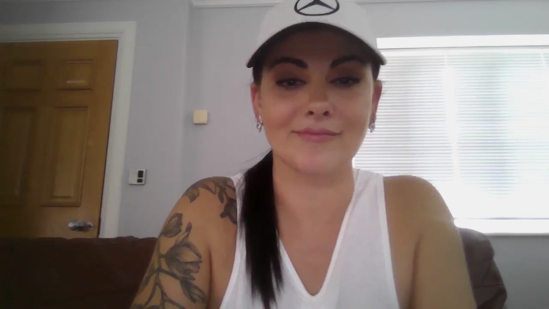 Gallery image thumbnail from FitBaby's myfreecams stream on, 09/24/2024, 13:30 image 4 of 20