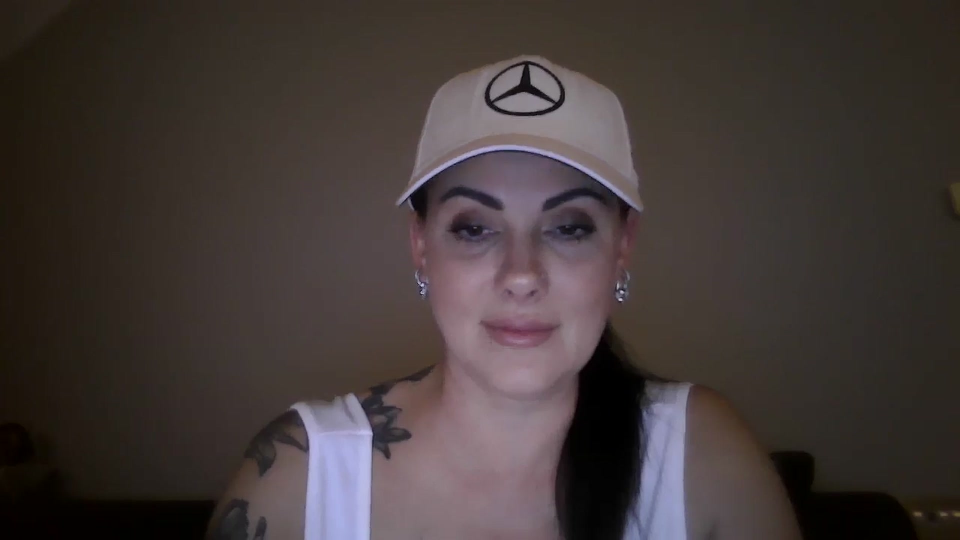 Gallery image thumbnail from FitBaby's myfreecams stream on, 09/30/2024, 13:46 image 7 of 20