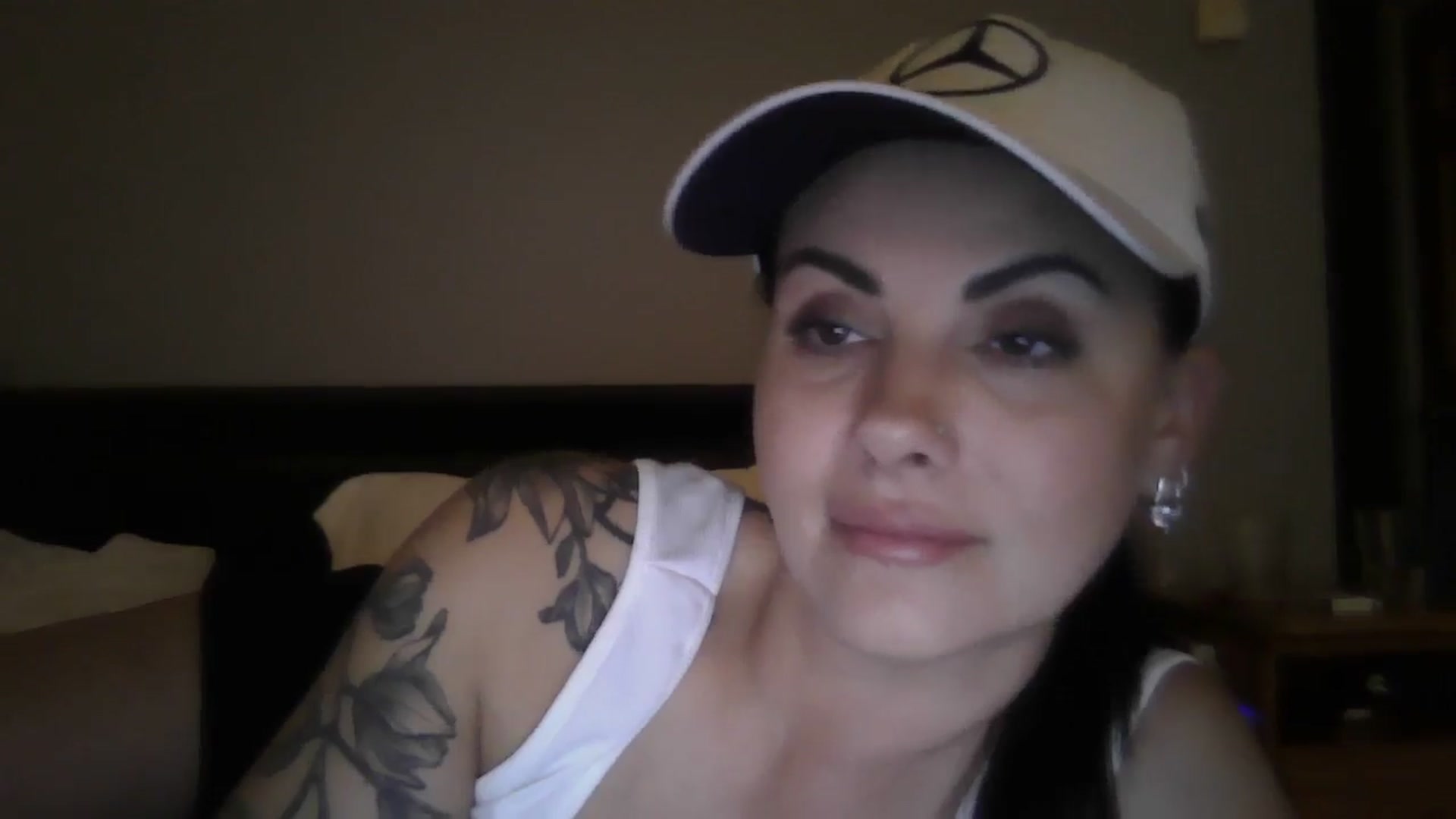 Gallery image thumbnail from FitBaby's myfreecams stream on, 09/30/2024, 16:41 image 7 of 20