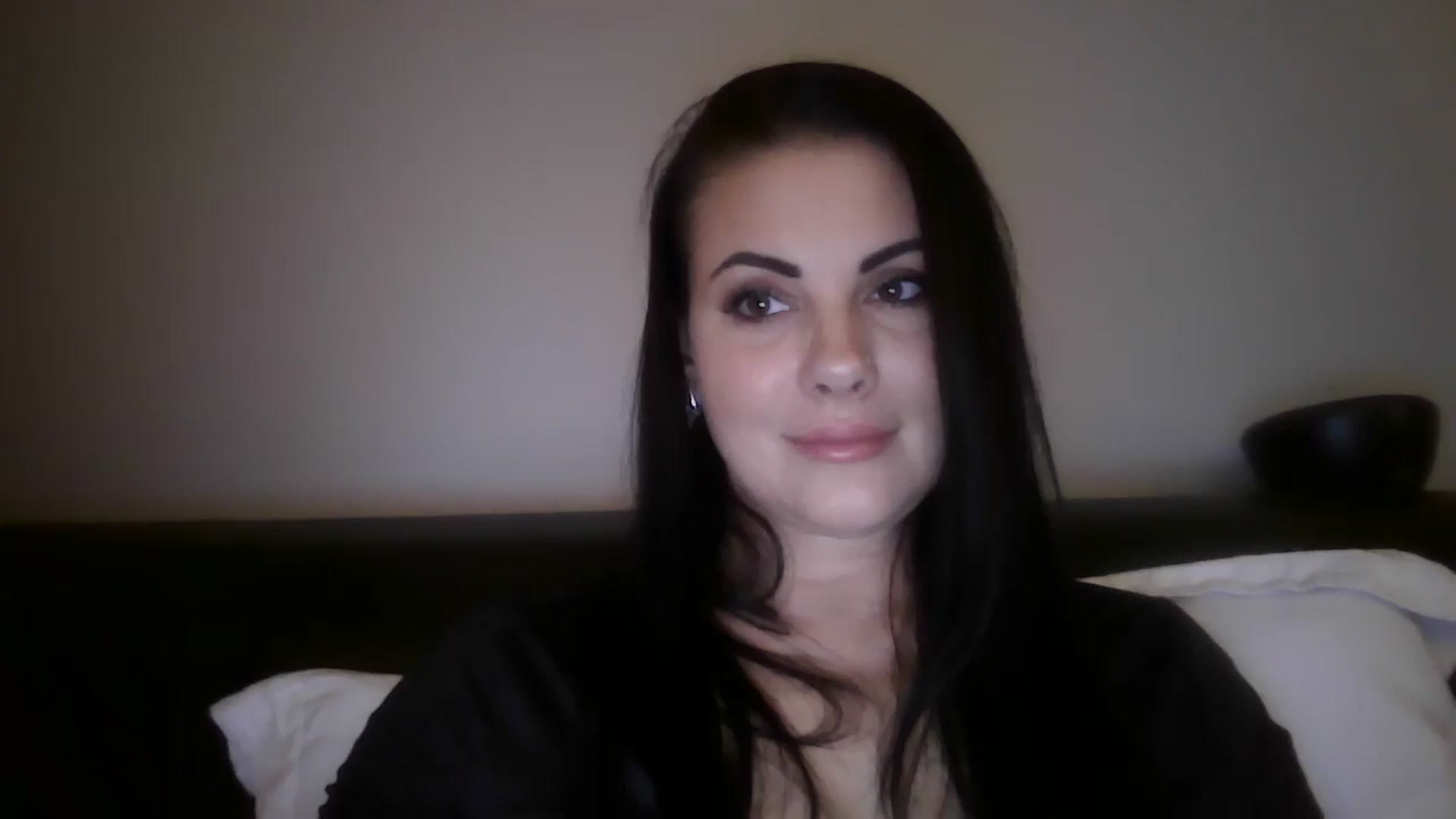 Gallery image thumbnail from FitBaby's myfreecams stream on, 10/18/2024, 13:09 image 15 of 20