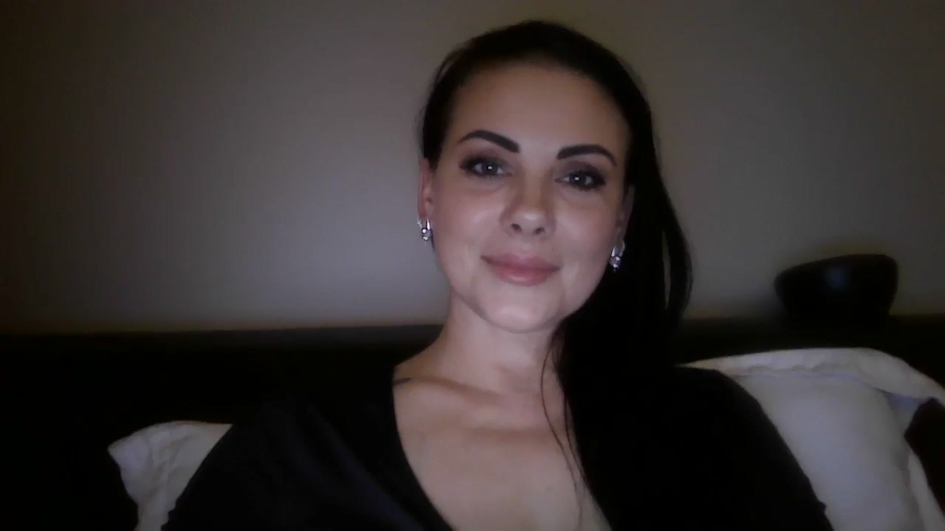 Gallery image thumbnail from FitBaby's myfreecams stream on, 10/18/2024, 13:09 image 16 of 20