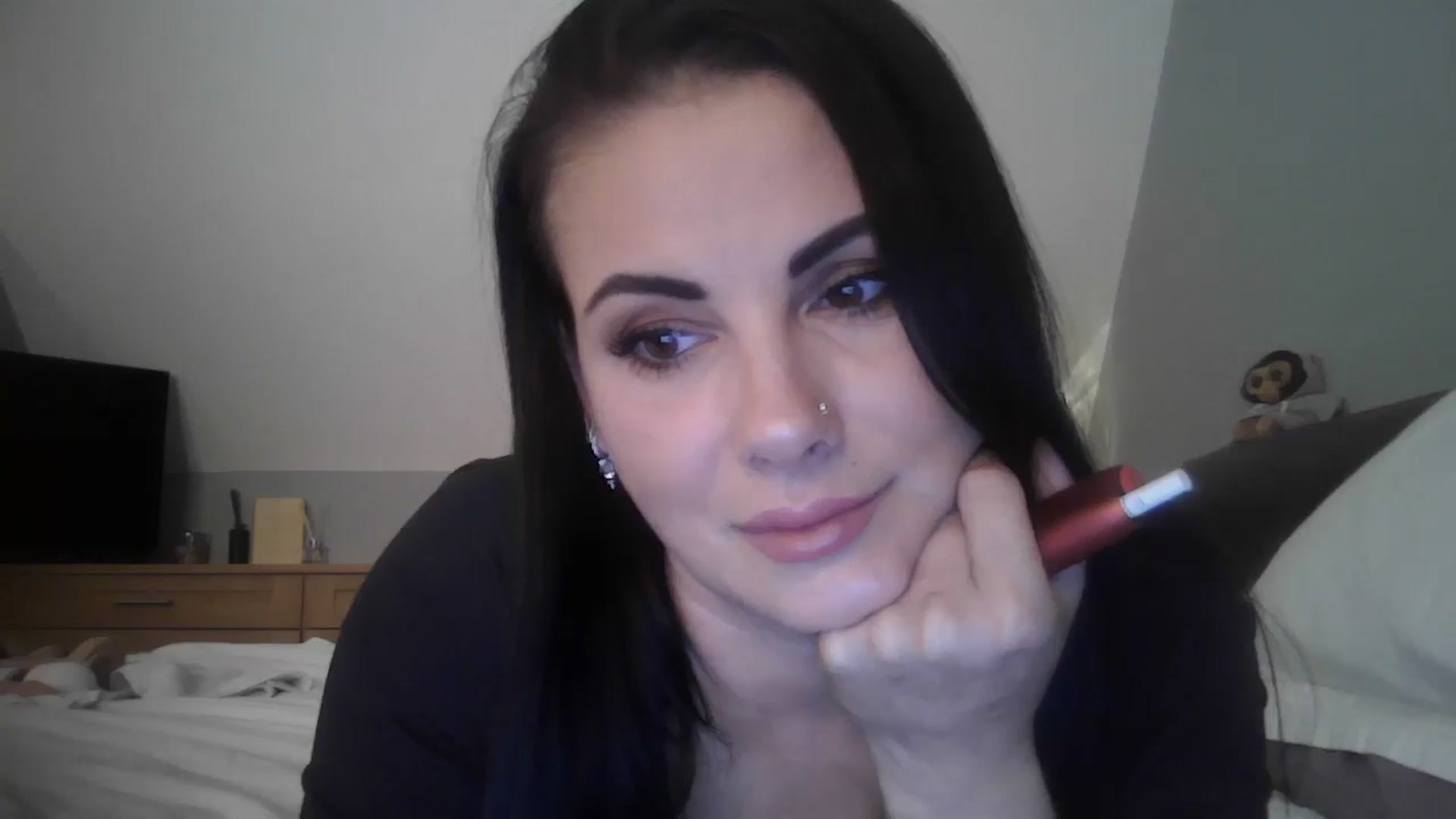 Gallery image thumbnail from FitBaby's myfreecams stream on, 10/18/2024, 13:09 image 9 of 20