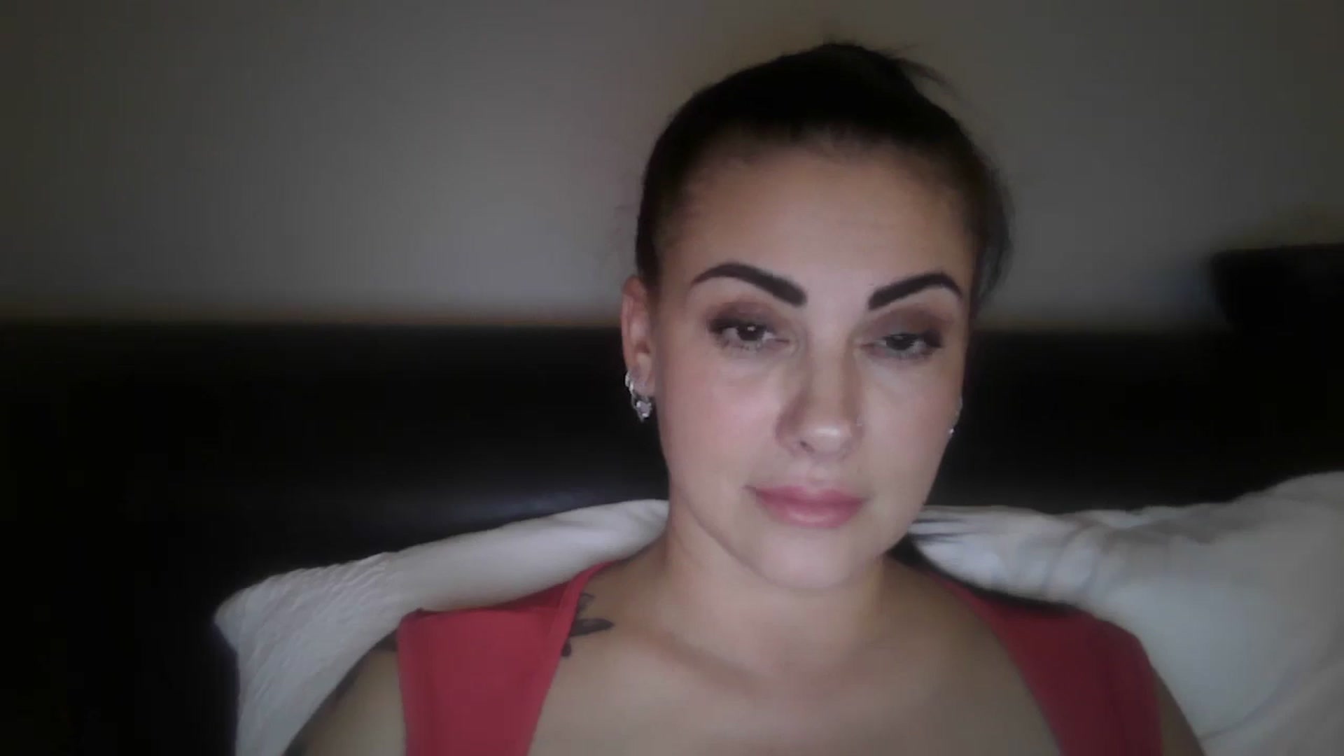 Gallery image thumbnail from FitBaby's myfreecams stream on, 10/22/2024, 12:26 image 2 of 20