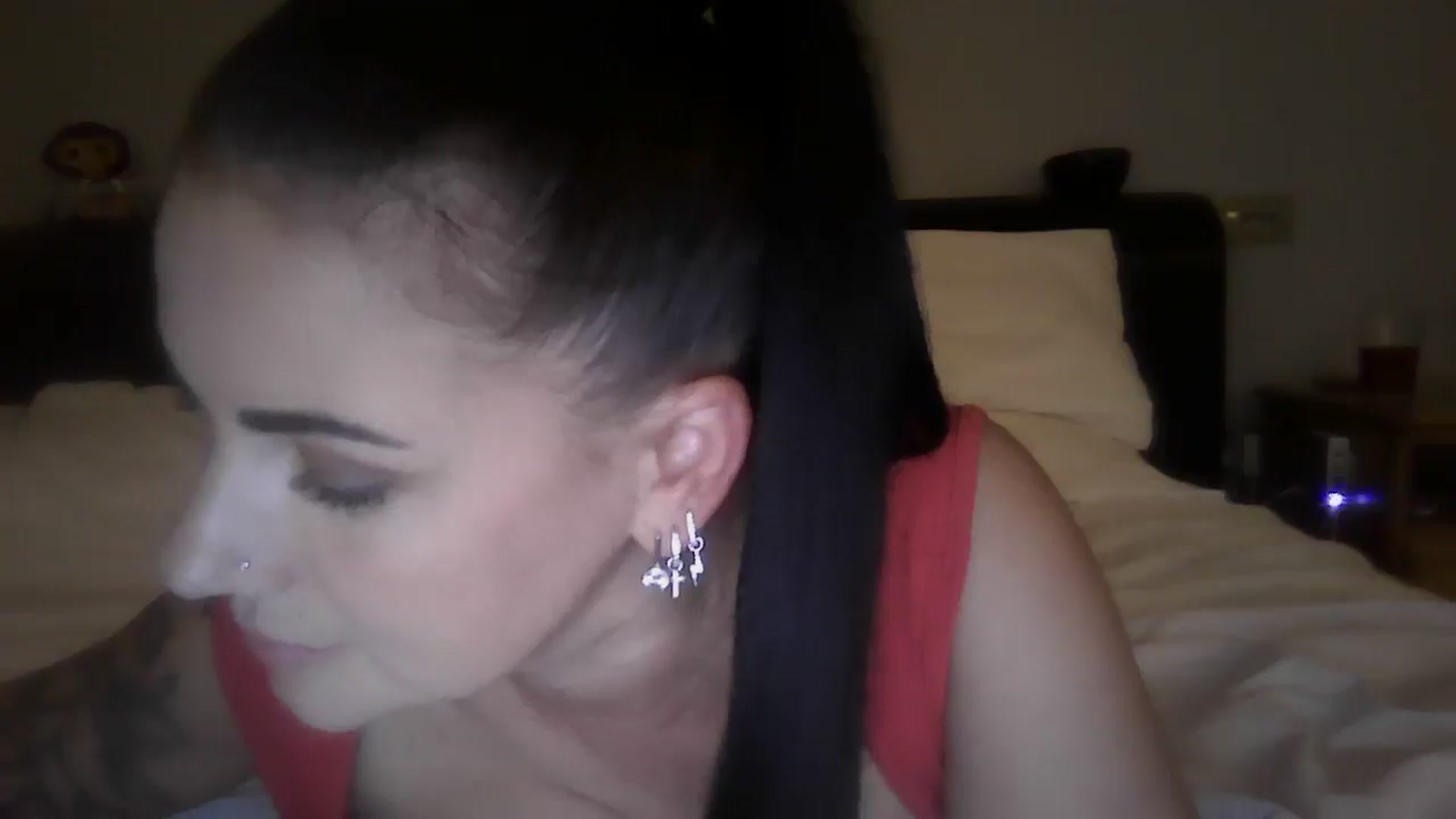 Gallery image thumbnail from FitBaby's myfreecams stream on, 10/22/2024, 13:09 image 10 of 20