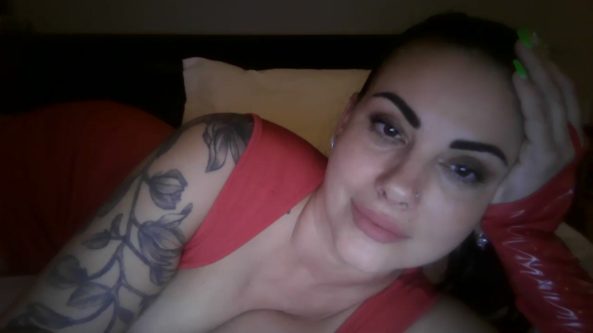 Gallery image thumbnail from FitBaby's myfreecams stream on, 10/22/2024, 14:25 image 18 of 20