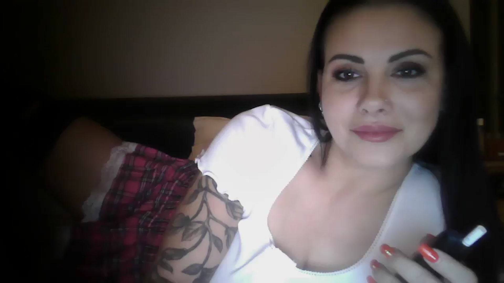 Gallery image thumbnail from FitBaby's myfreecams stream on, 11/08/2024, 14:00 image 1 of 20