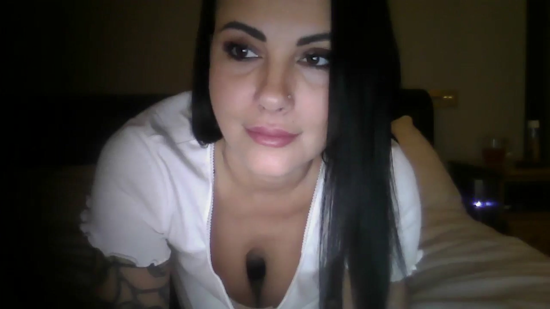 Gallery image thumbnail from FitBaby's myfreecams stream on, 11/08/2024, 14:56 image 15 of 20