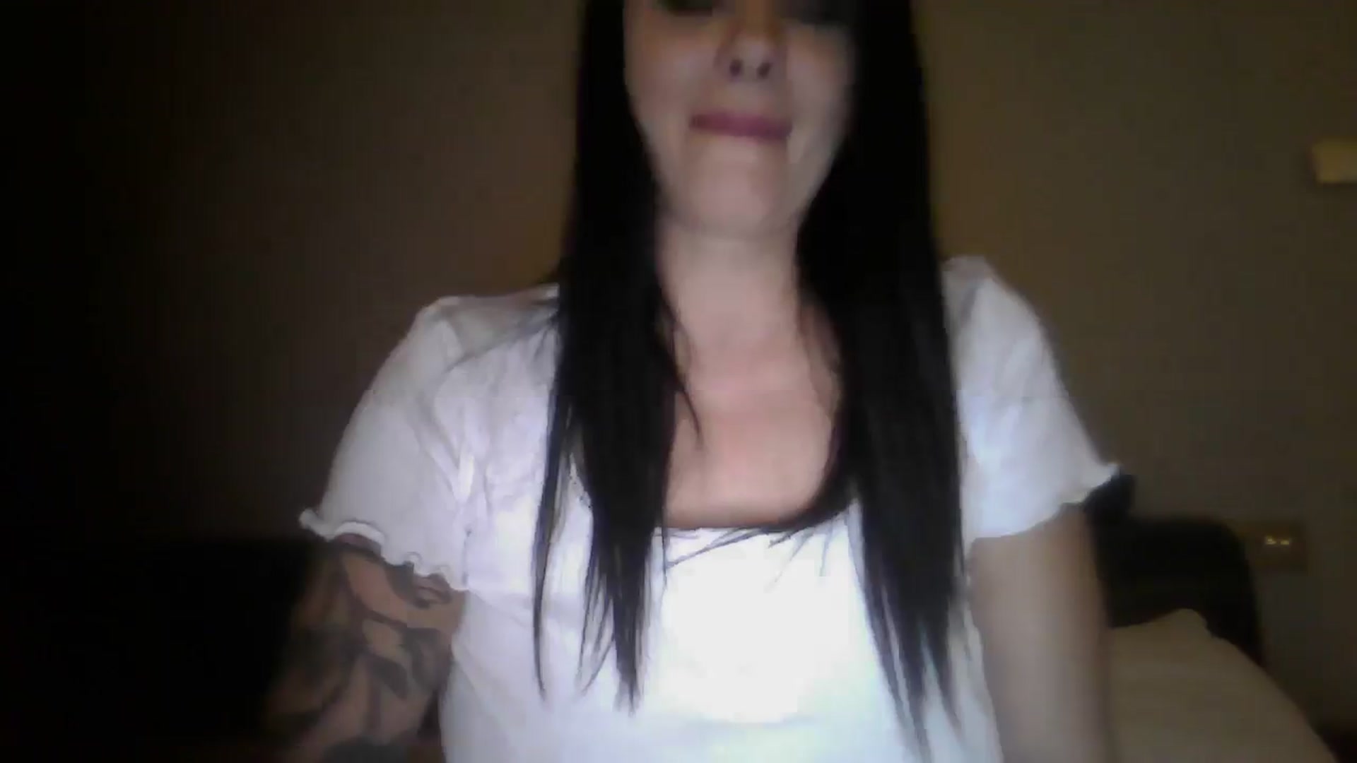Gallery image thumbnail from FitBaby's myfreecams stream on, 11/08/2024, 14:56 image 2 of 20