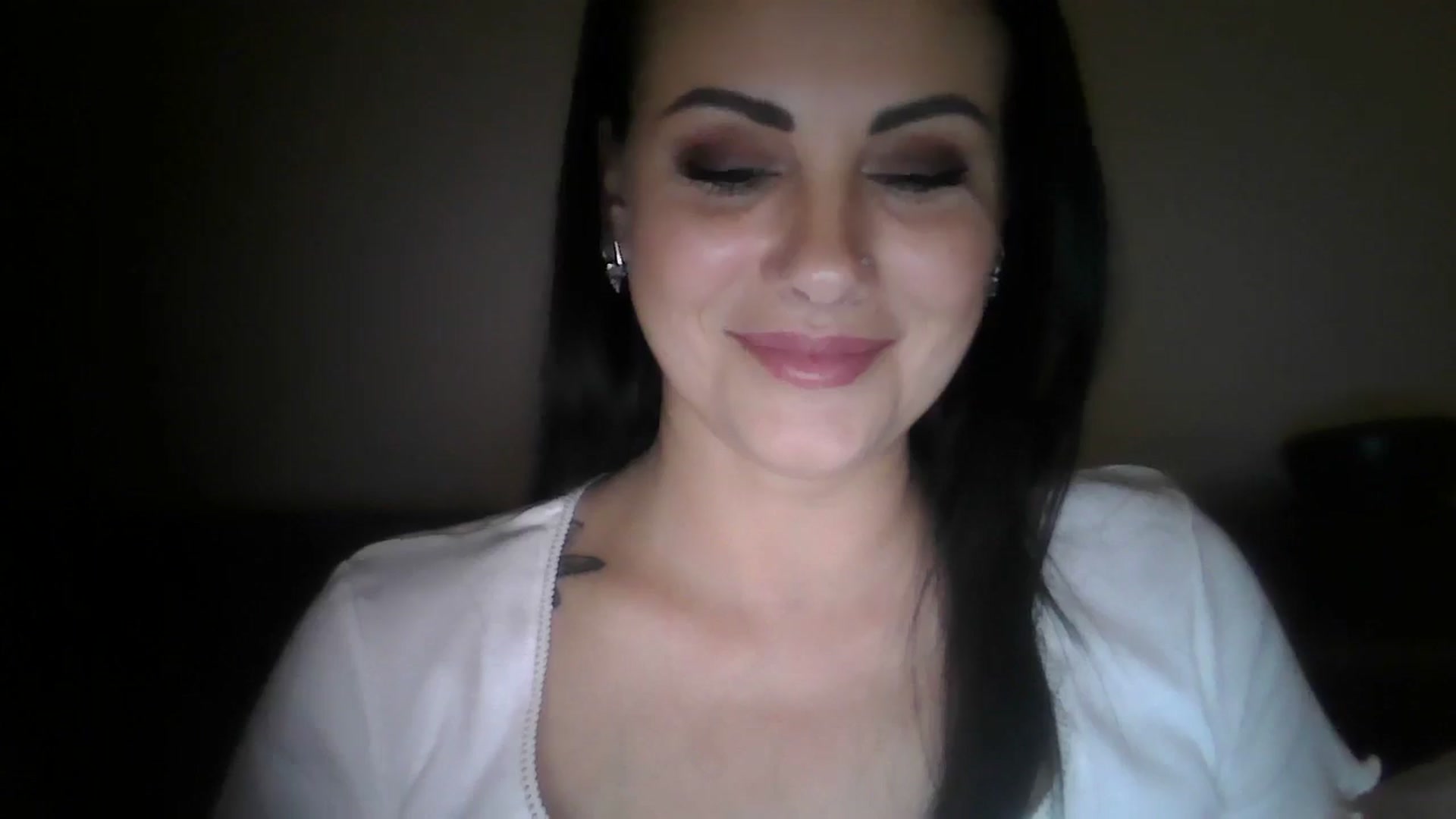 Gallery image thumbnail from FitBaby's myfreecams stream on, 11/08/2024, 14:56 image 17 of 20