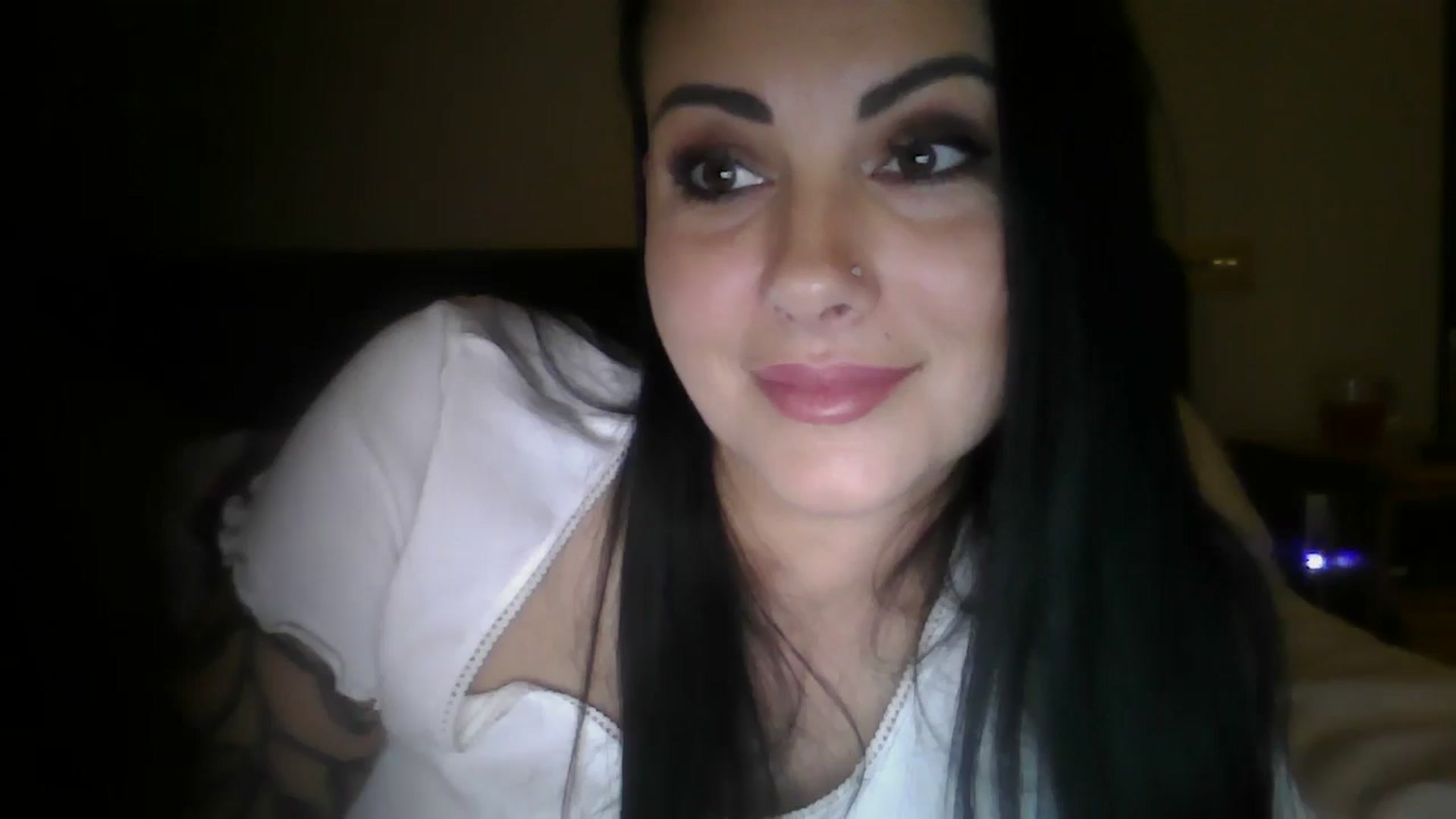 Gallery image thumbnail from FitBaby's myfreecams stream on, 11/08/2024, 14:56 image 10 of 20