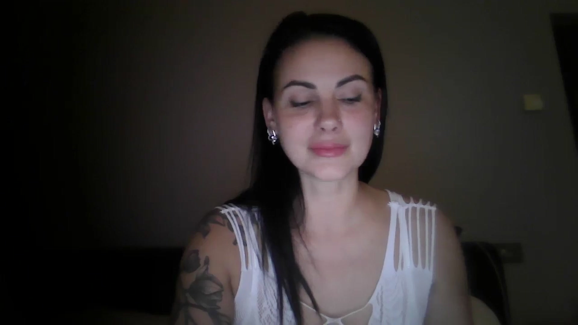 Gallery image thumbnail from FitBaby's myfreecams stream on, 11/15/2024, 15:32 image 18 of 20