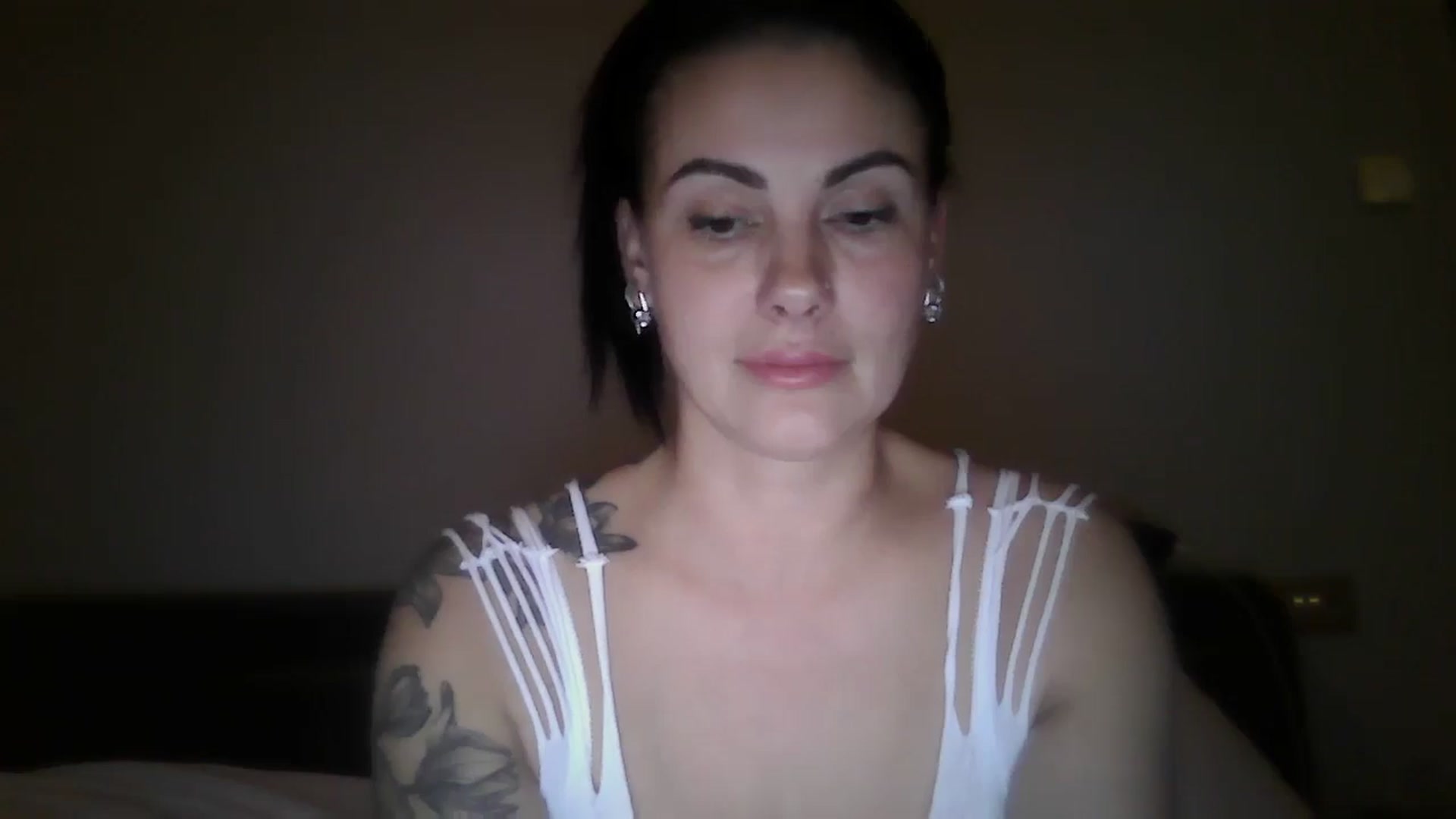 Gallery image thumbnail from FitBaby's myfreecams stream on, 11/15/2024, 16:59 image 19 of 20