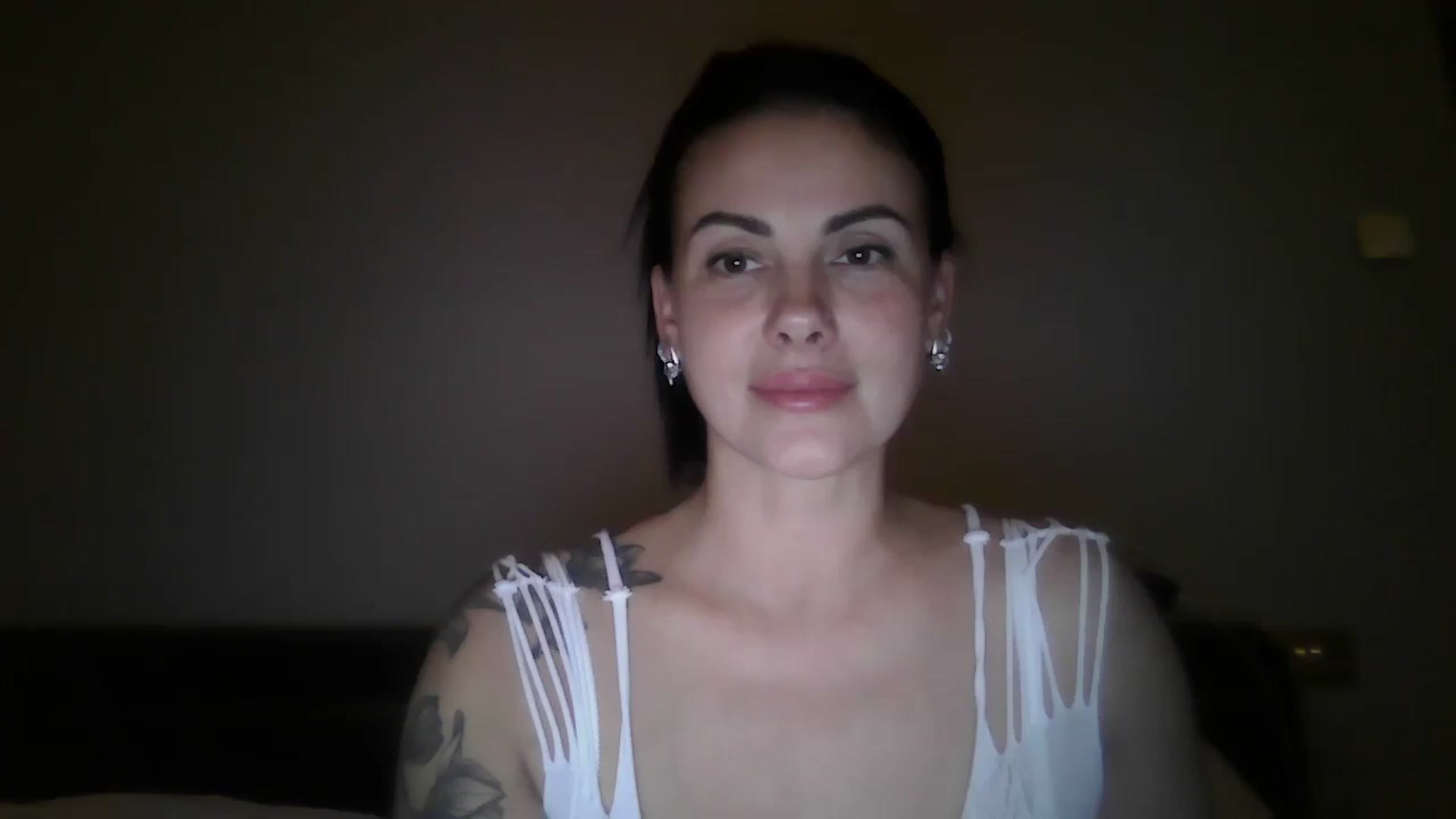 Gallery image thumbnail from FitBaby's myfreecams stream on, 11/15/2024, 16:59 image 4 of 20