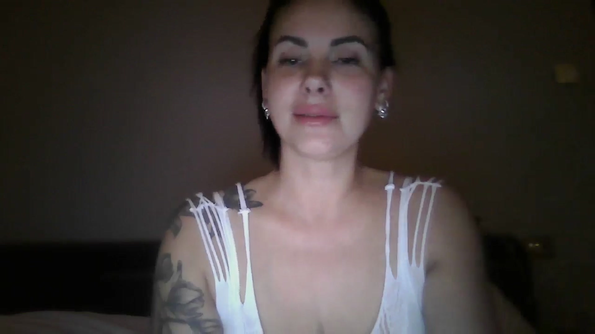 Gallery image thumbnail from FitBaby's myfreecams stream on, 11/15/2024, 16:59 image 8 of 20