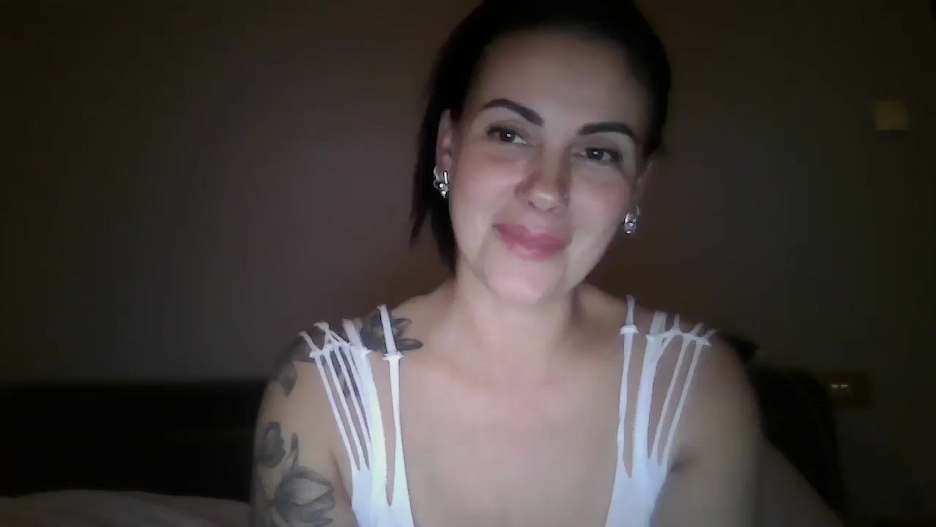 Gallery image thumbnail from FitBaby's myfreecams stream on, 11/15/2024, 16:59 image 20 of 20