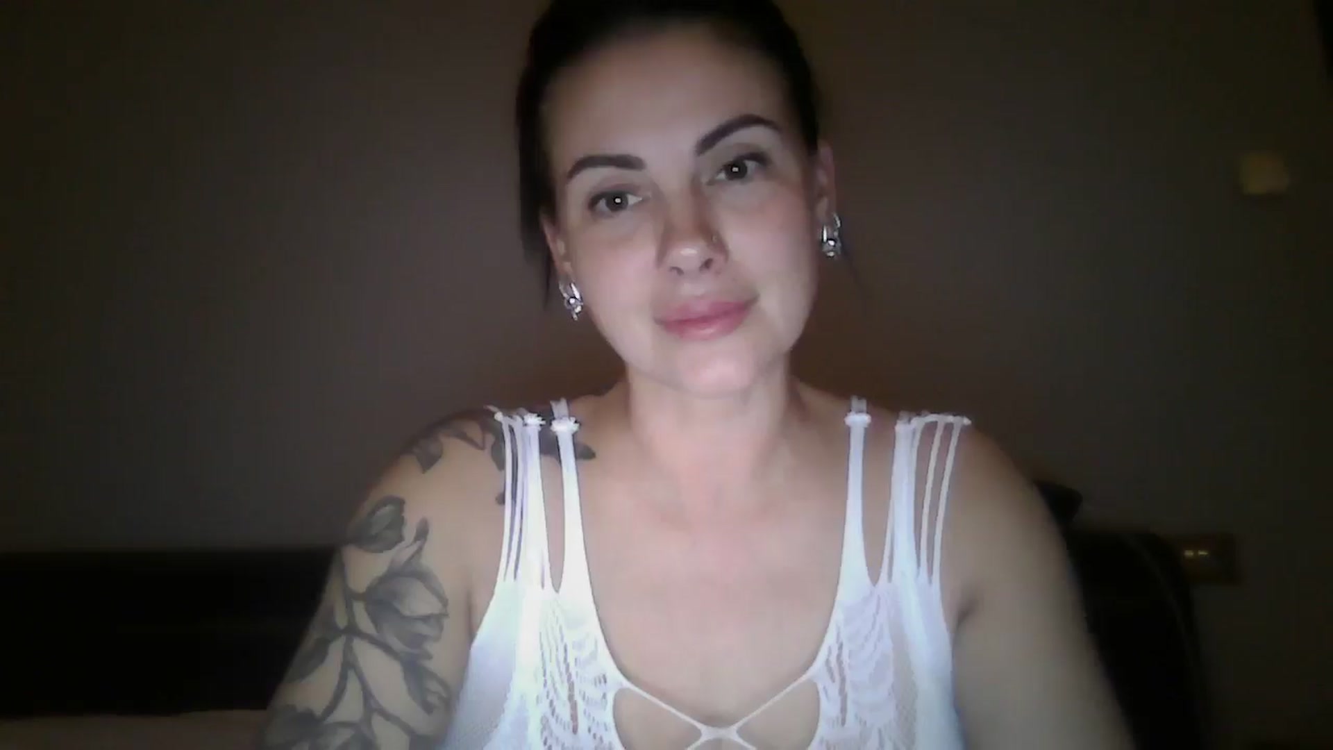 Gallery image thumbnail from FitBaby's myfreecams stream on, 11/15/2024, 17:48 image 13 of 20
