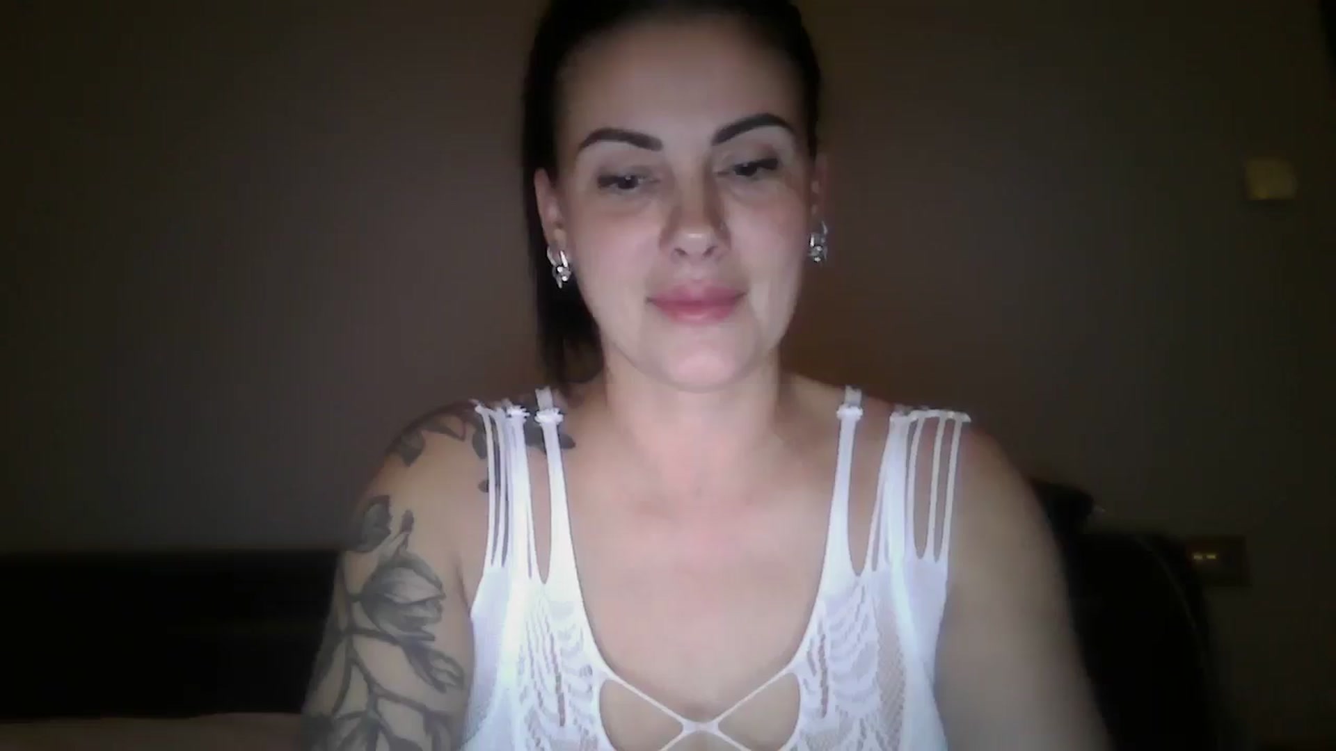 Gallery image thumbnail from FitBaby's myfreecams stream on, 11/15/2024, 17:48 image 4 of 20