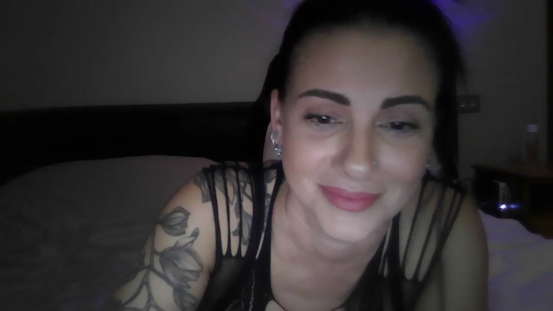 Gallery image thumbnail from FitBaby's myfreecams stream on, 11/16/2024, 16:52 image 11 of 20