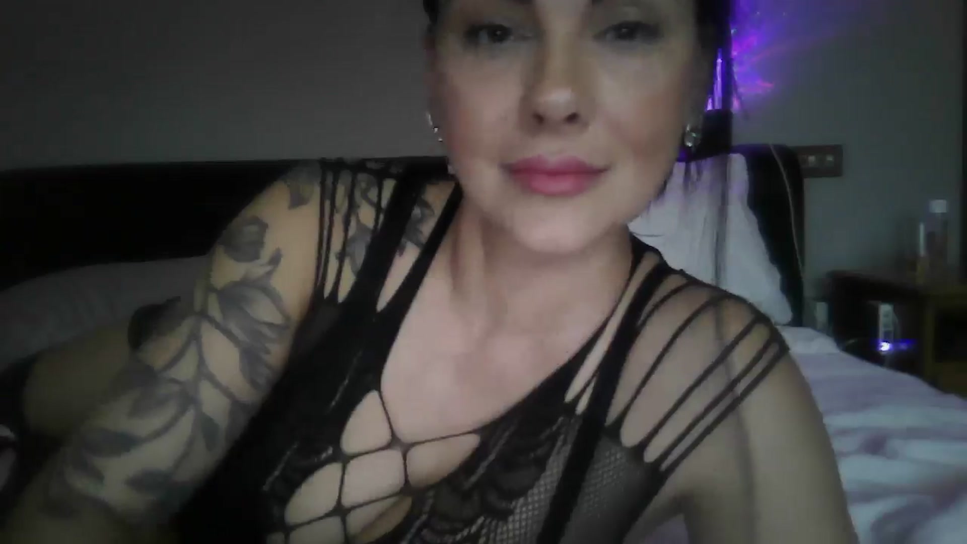 Gallery image thumbnail from FitBaby's myfreecams stream on, 11/16/2024, 16:52 image 4 of 20