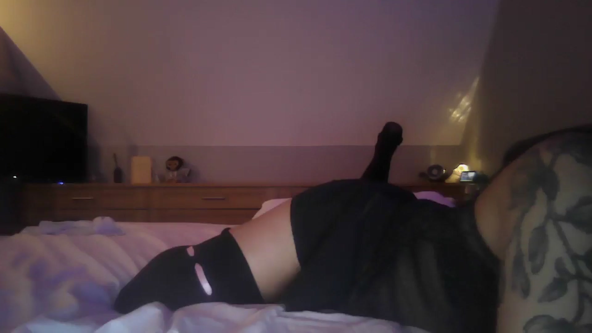 Gallery image thumbnail from FitBaby's myfreecams stream on, 11/18/2024, 14:40 image 6 of 20