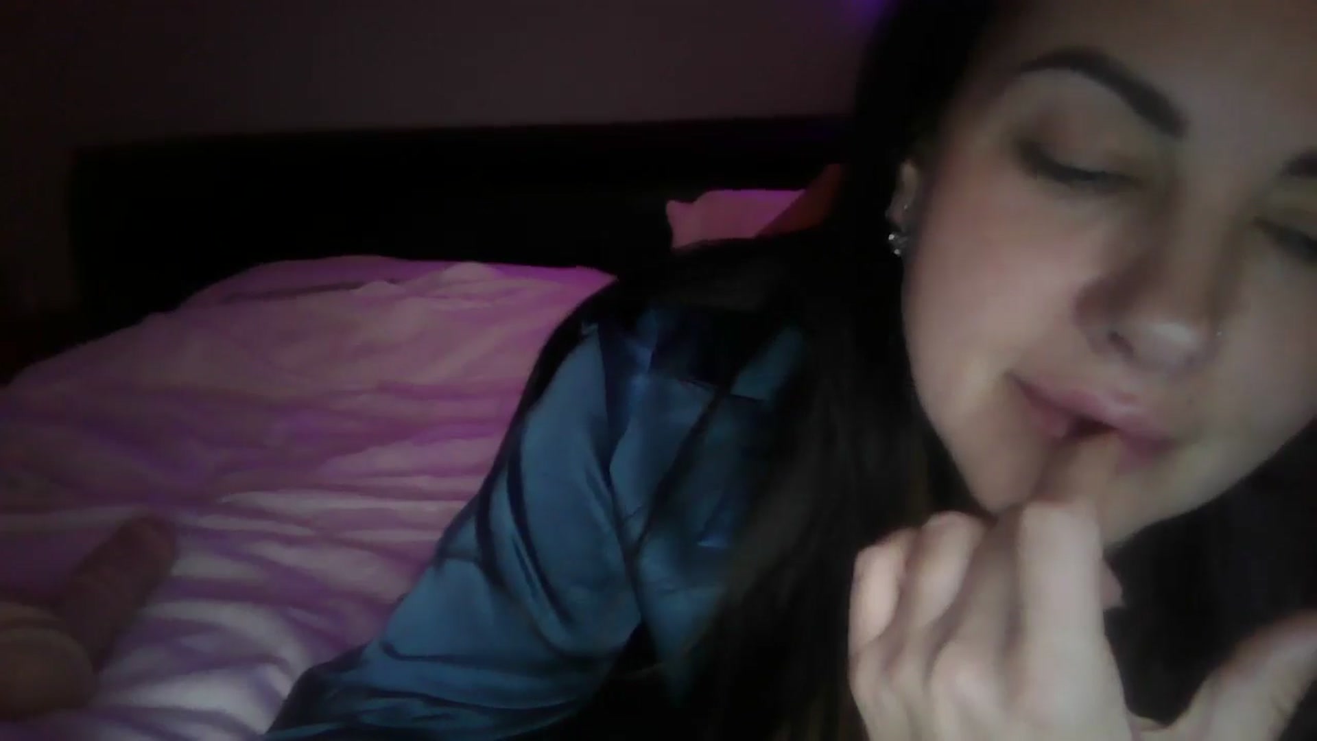 Gallery image thumbnail from FitBaby's myfreecams stream on, 11/25/2024, 15:48 image 19 of 20