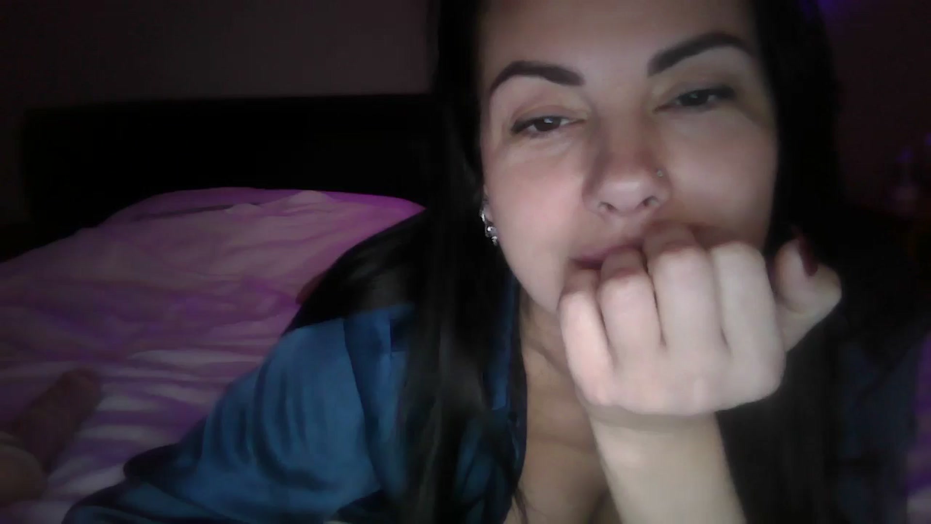 Gallery image thumbnail from FitBaby's myfreecams stream on, 11/25/2024, 15:48 image 20 of 20
