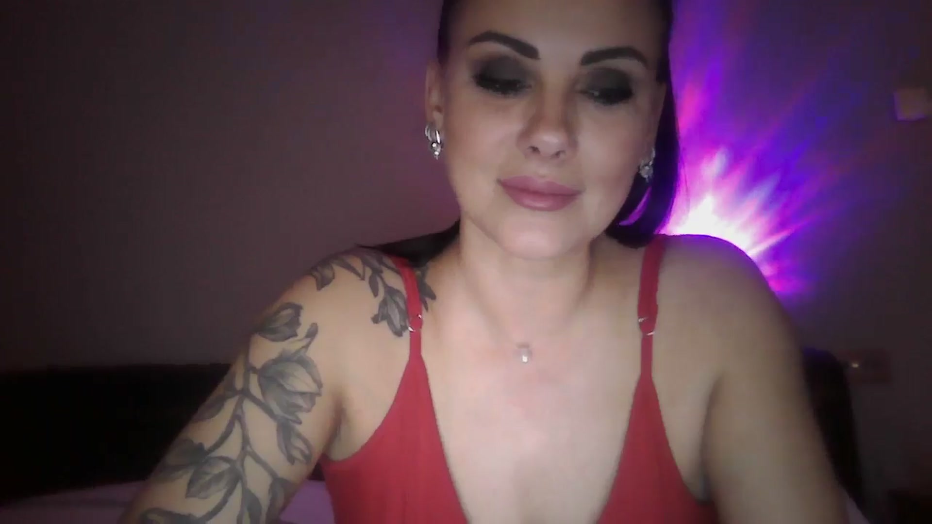 Gallery image thumbnail from FitBaby's myfreecams stream on, 11/27/2024, 14:57 image 12 of 20