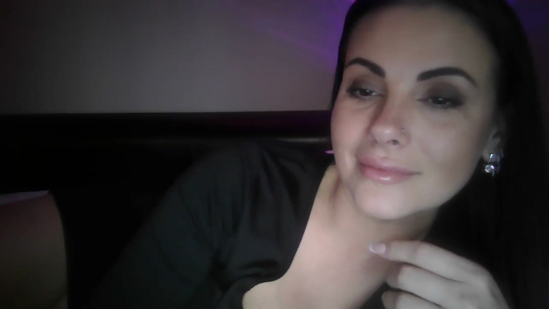 Gallery image thumbnail from FitBaby's myfreecams stream on, 12/03/2024, 16:04 image 8 of 20