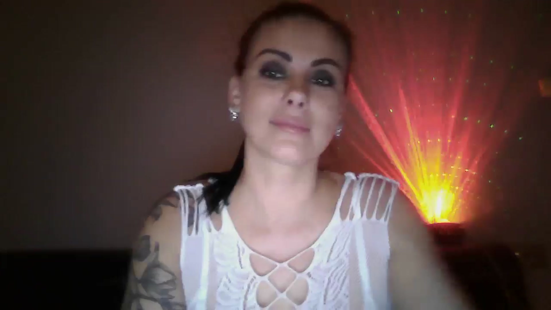 Gallery image thumbnail from FitBaby's myfreecams stream on, 12/04/2024, 16:31 image 20 of 20