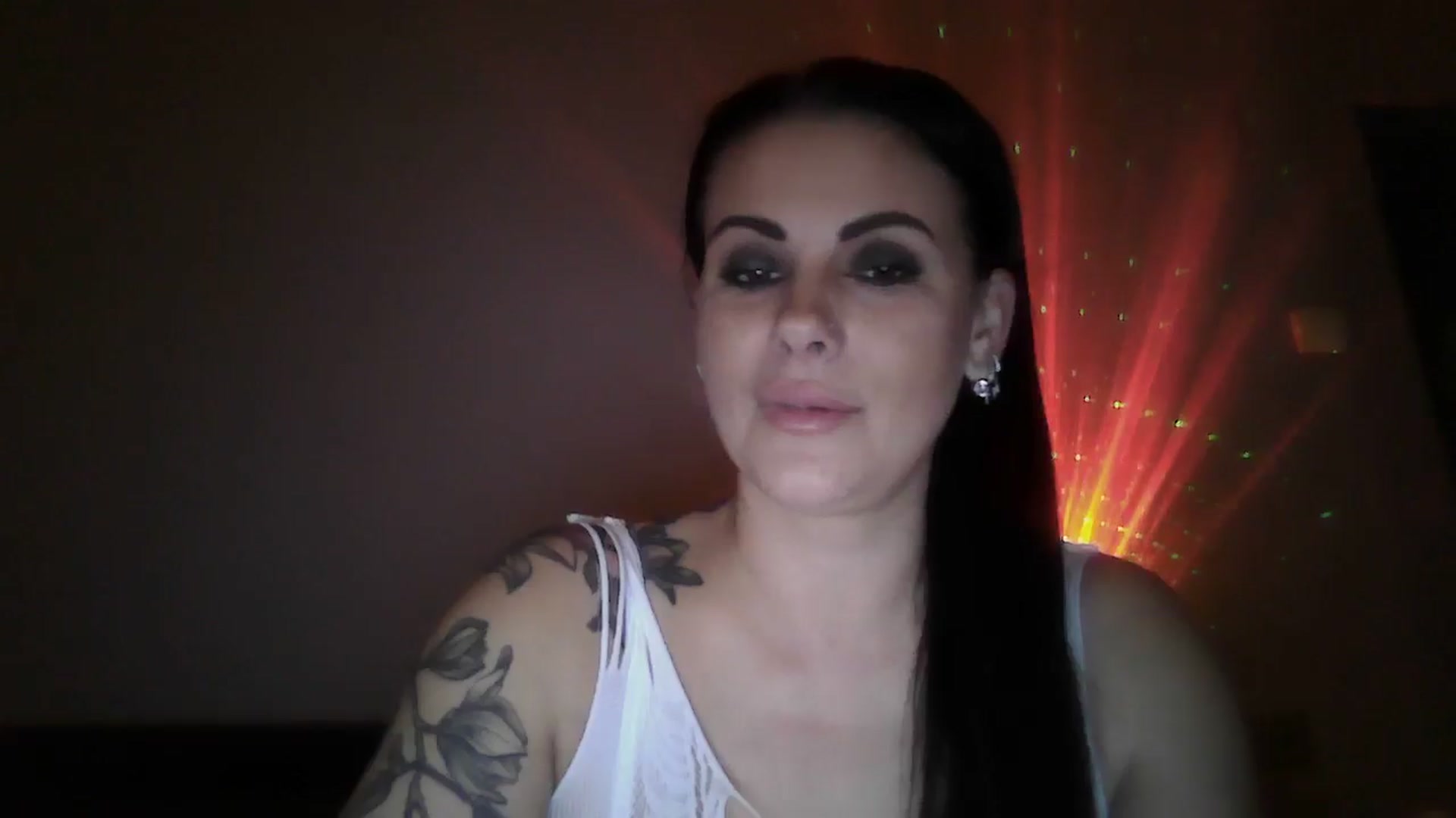 Gallery image thumbnail from FitBaby's myfreecams stream on, 12/04/2024, 17:25 image 2 of 20