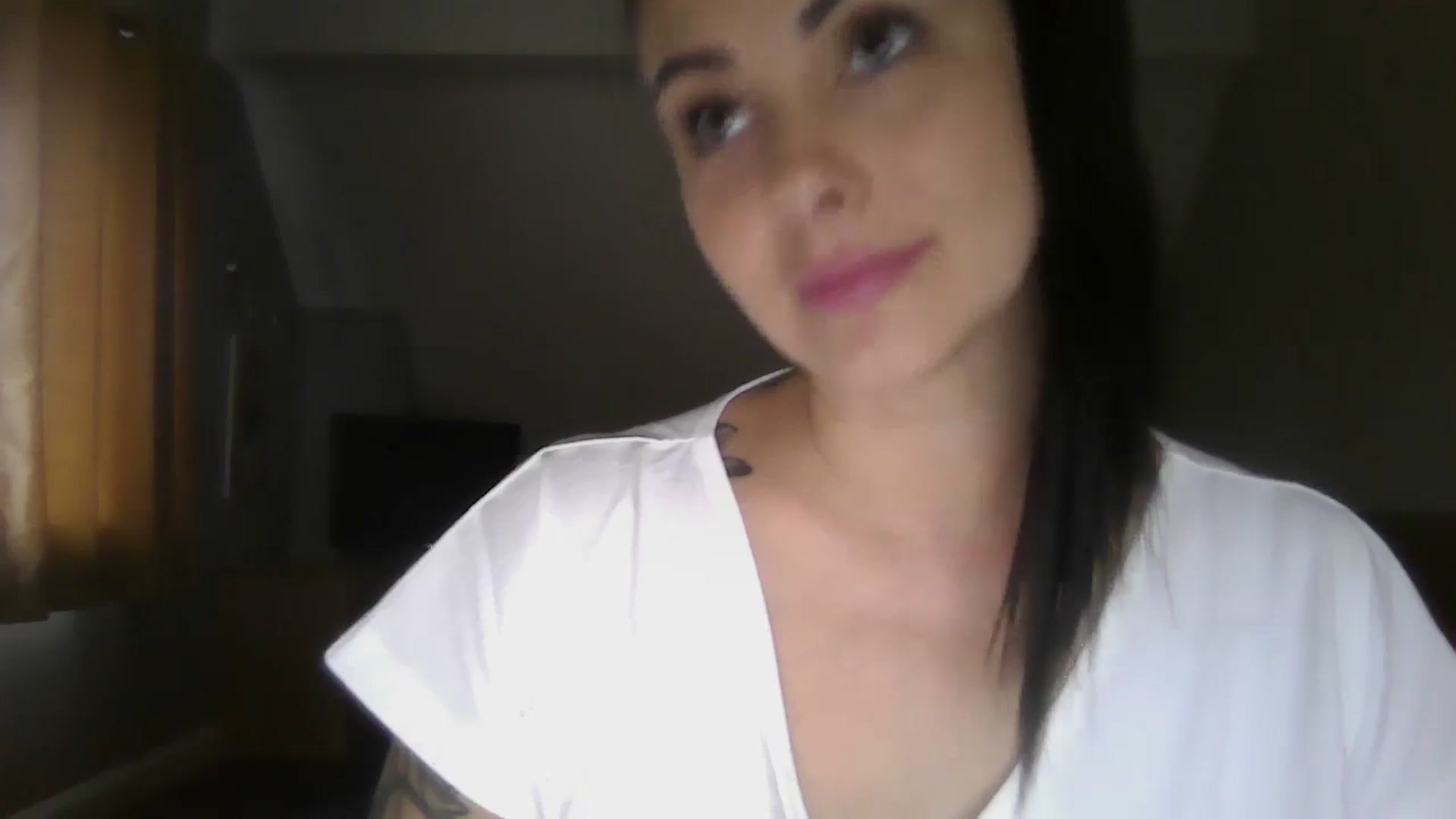 Gallery image thumbnail from FitBaby's myfreecams stream on, 12/10/2024, 16:57 image 2 of 20