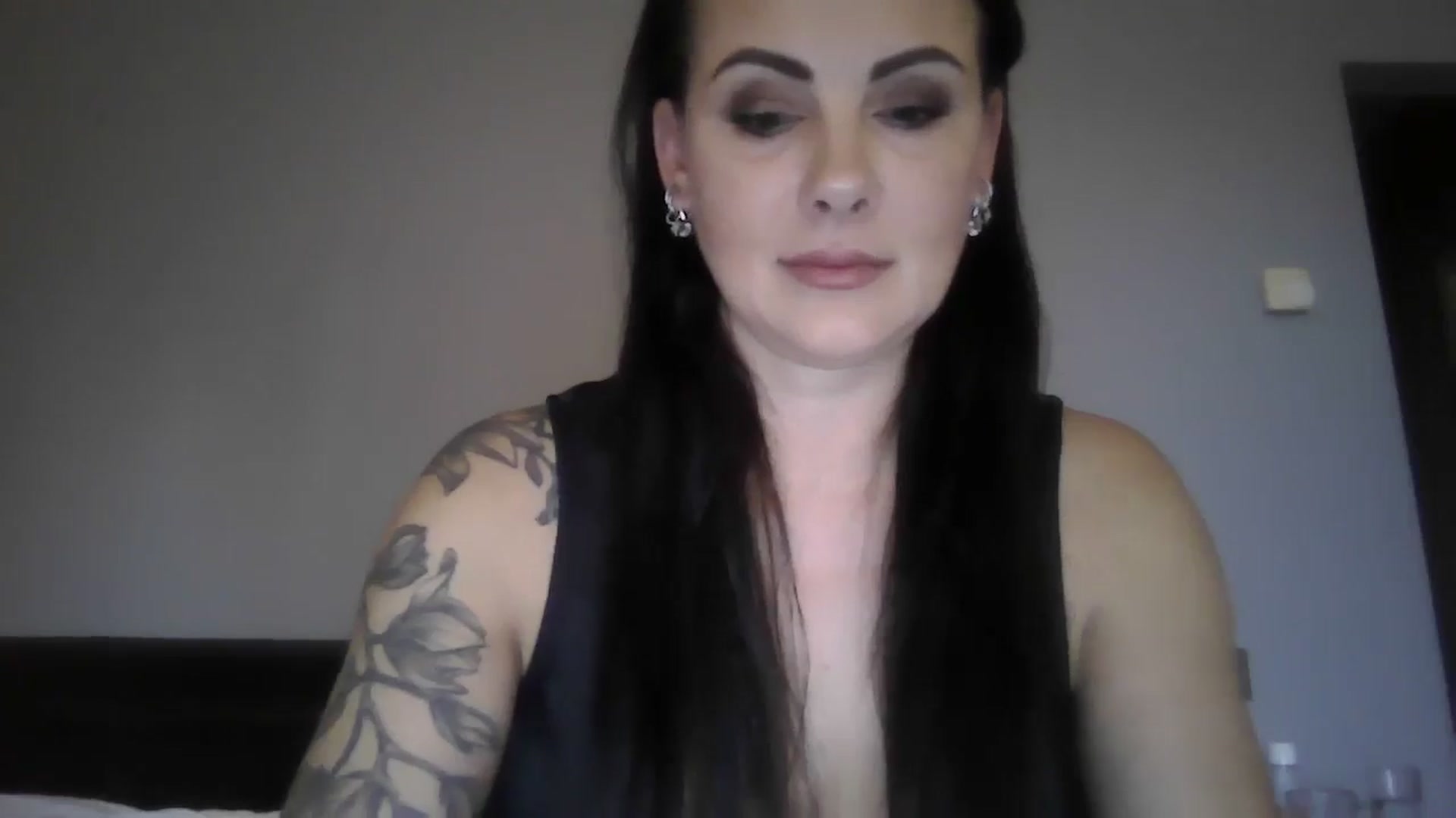 Gallery image thumbnail from FitBaby's myfreecams stream on, 01/22/2025, 14:26 image 17 of 20