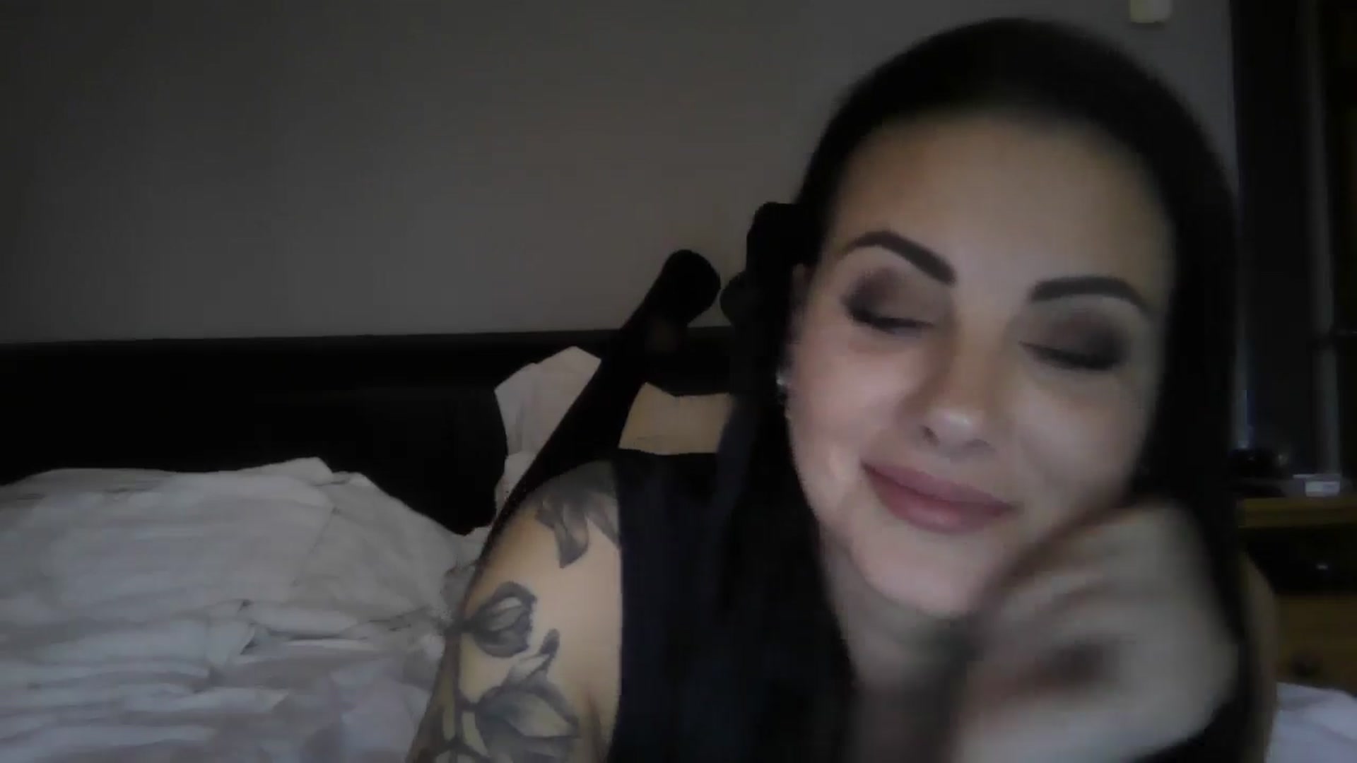 Gallery image thumbnail from FitBaby's myfreecams stream on, 01/22/2025, 14:26 image 10 of 20