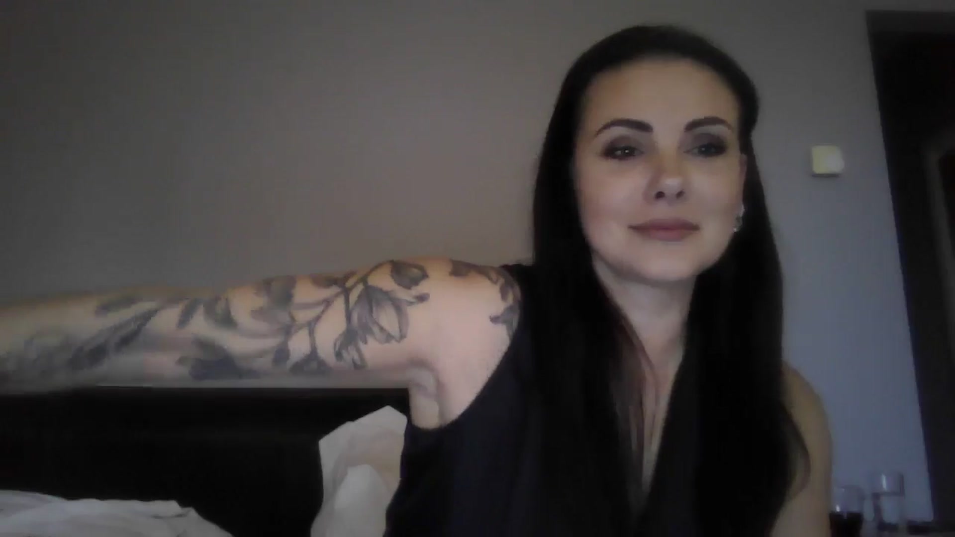 Gallery image thumbnail from FitBaby's myfreecams stream on, 01/22/2025, 14:26 image 13 of 20