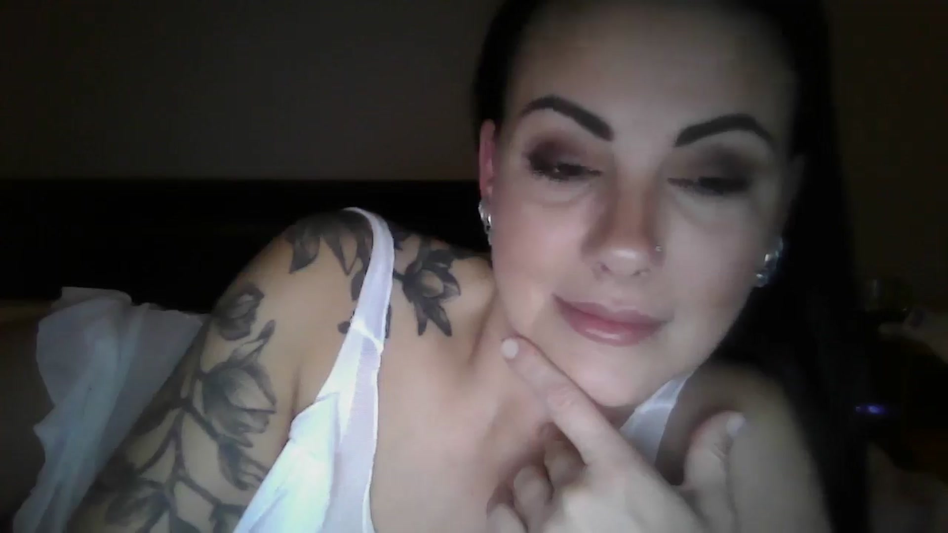 Gallery image thumbnail from FitBaby's myfreecams stream on, 01/23/2025, 16:43 image 17 of 20