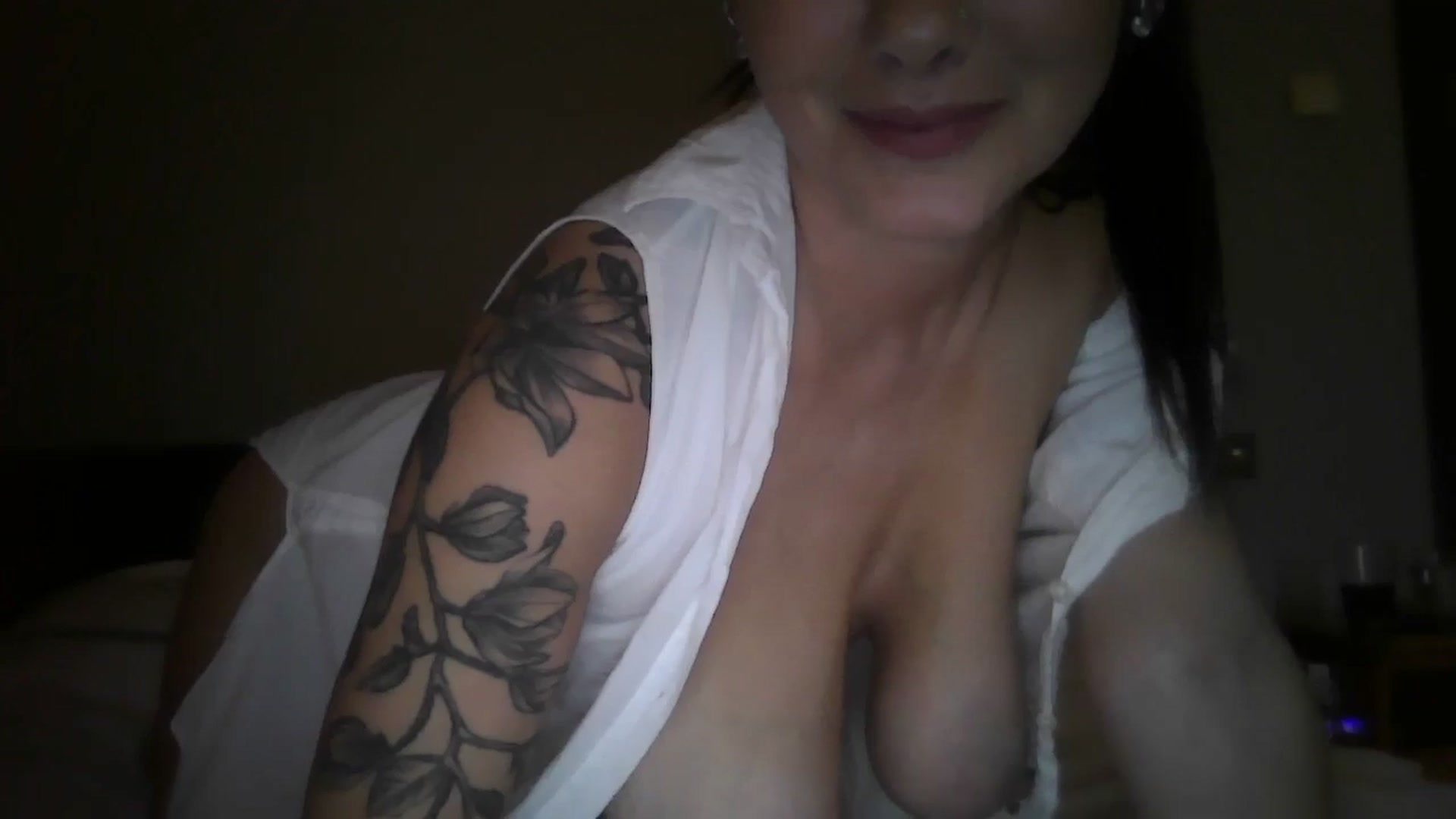 Gallery image thumbnail from FitBaby's myfreecams stream on, 01/29/2025, 14:48 image 12 of 20