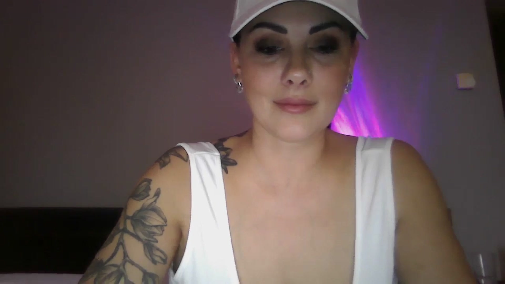 Gallery image thumbnail from FitBaby's myfreecams stream on, 01/31/2025, 15:26 image 4 of 20