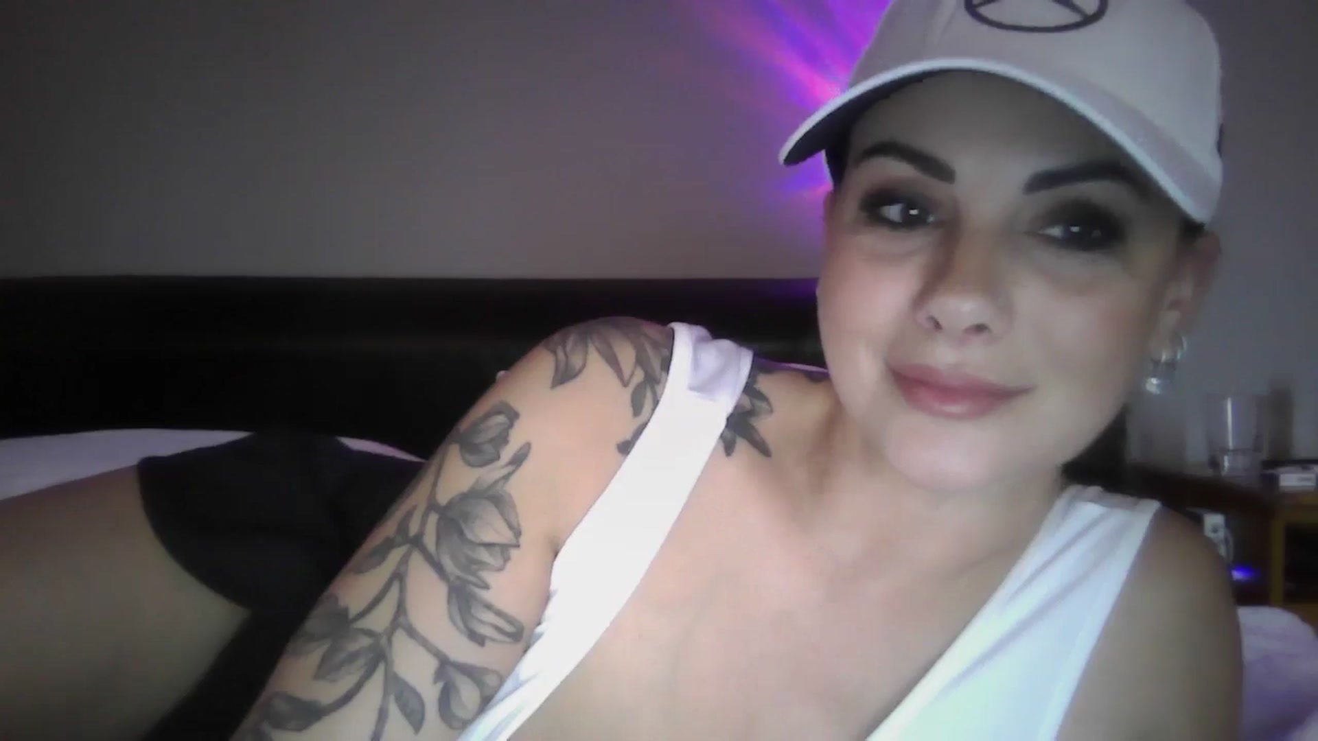 Gallery image thumbnail from FitBaby's myfreecams stream on, 01/31/2025, 15:26 image 8 of 20