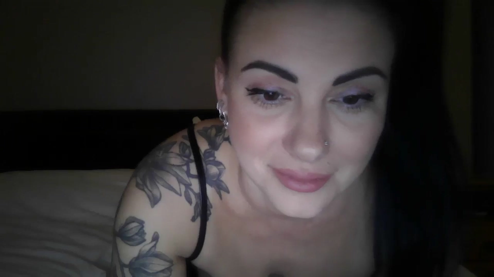Gallery image thumbnail from FitBaby's myfreecams stream on, 02/11/2025, 16:06 image 15 of 20