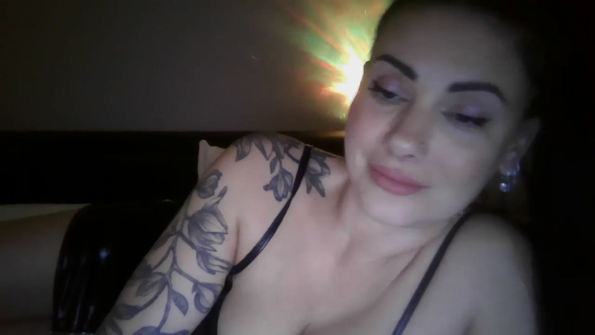 Gallery image thumbnail from FitBaby's myfreecams stream on, 02/11/2025, 16:06 image 18 of 20