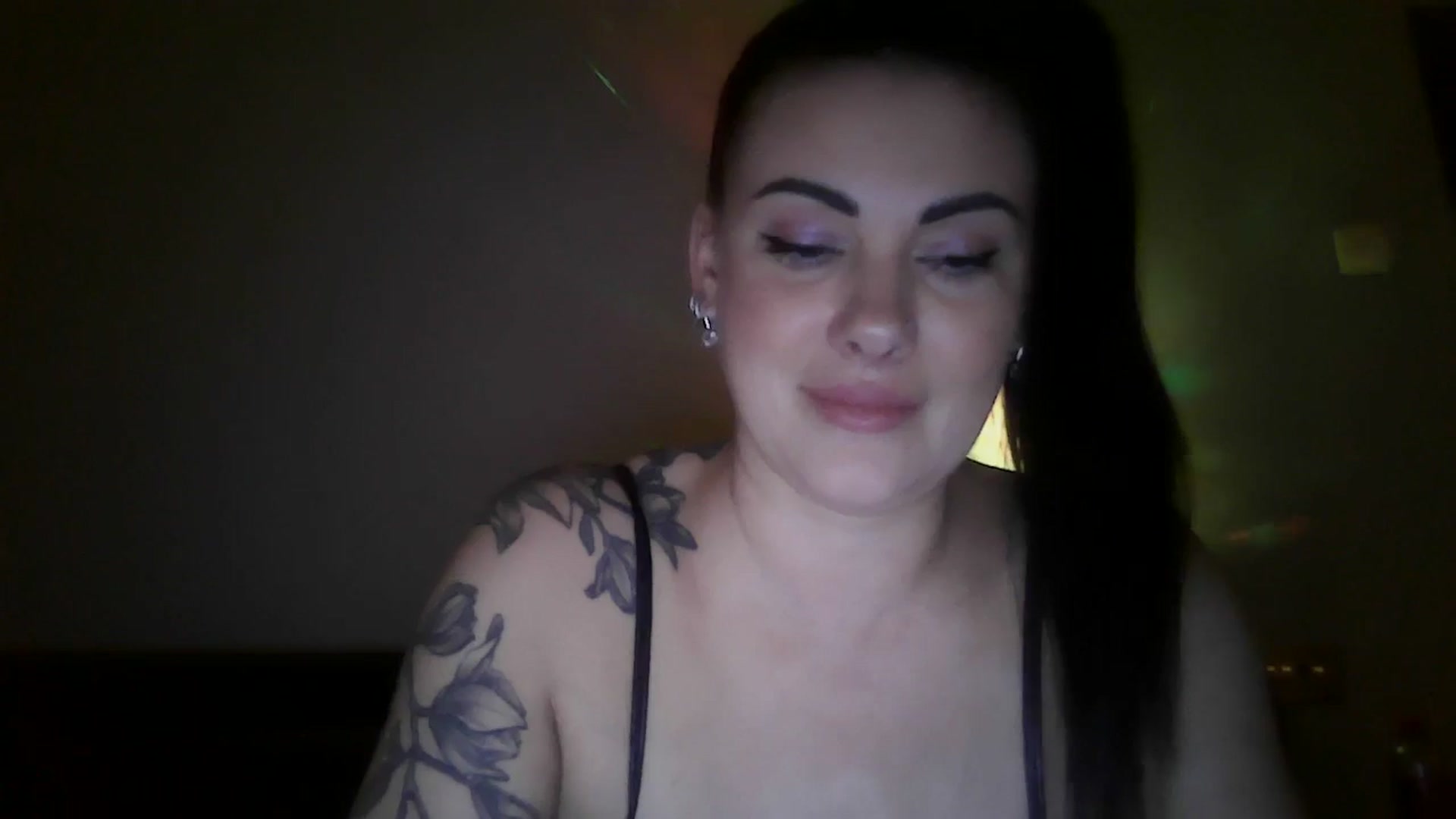Gallery image thumbnail from FitBaby's myfreecams stream on, 02/11/2025, 17:39 image 3 of 20