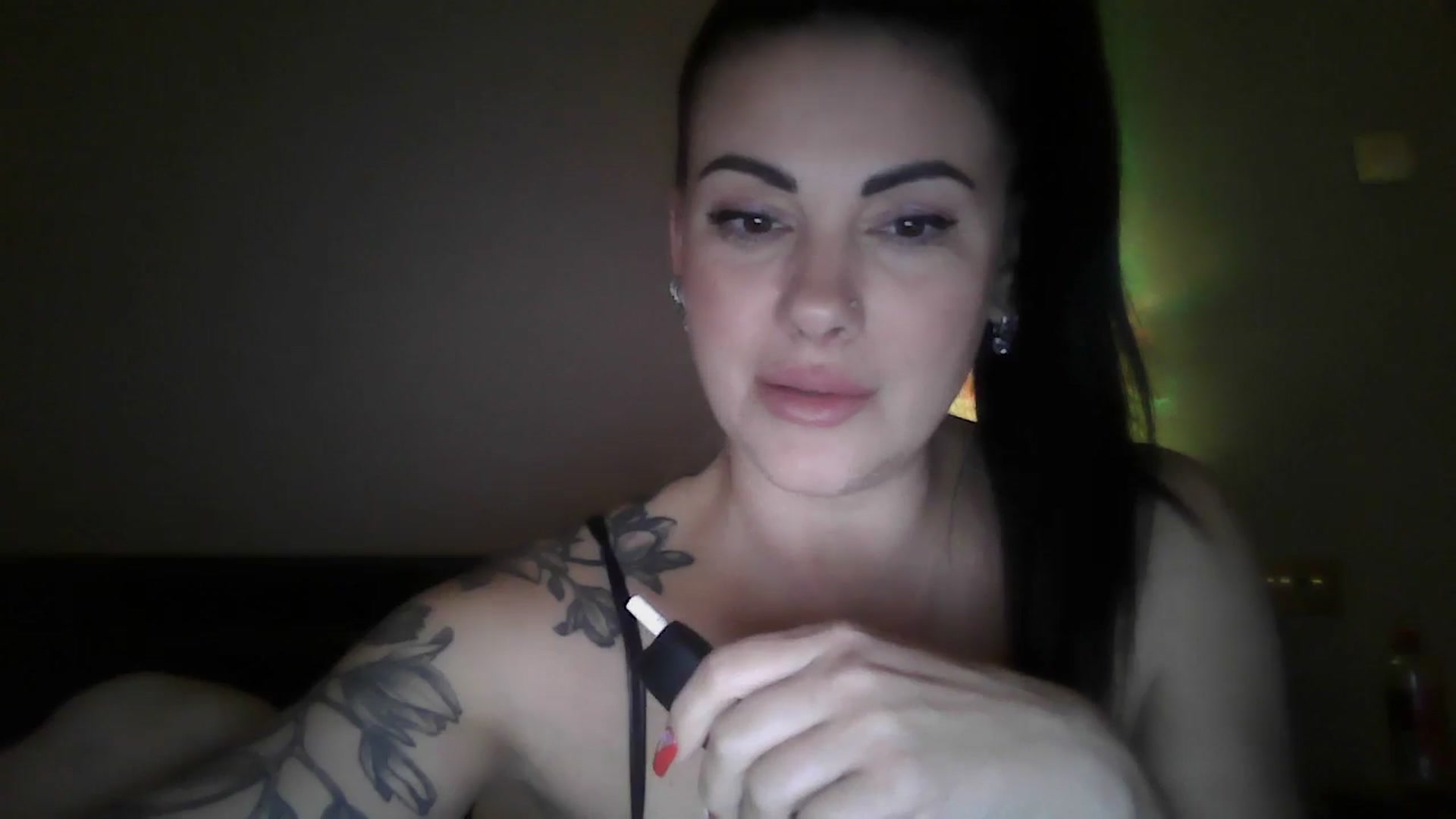 Gallery image thumbnail from FitBaby's myfreecams stream on, 02/11/2025, 17:39 image 9 of 20