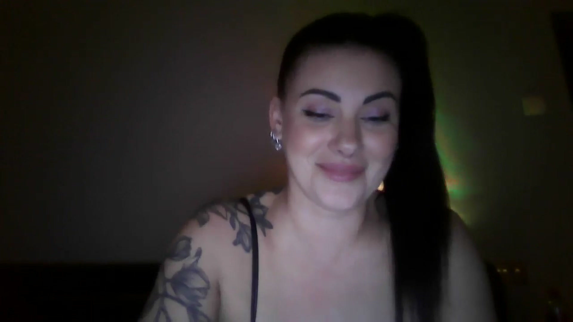 Gallery image thumbnail from FitBaby's myfreecams stream on, 02/11/2025, 17:39 image 12 of 20