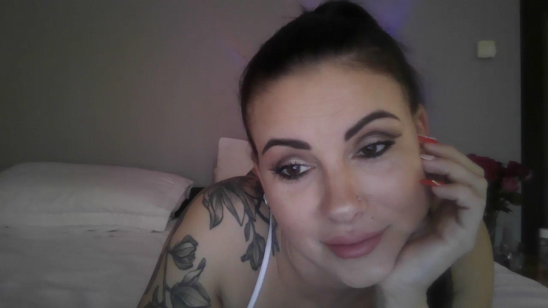 Gallery image thumbnail from FitBaby's myfreecams stream on, 02/25/2025, 14:34 image 6 of 20