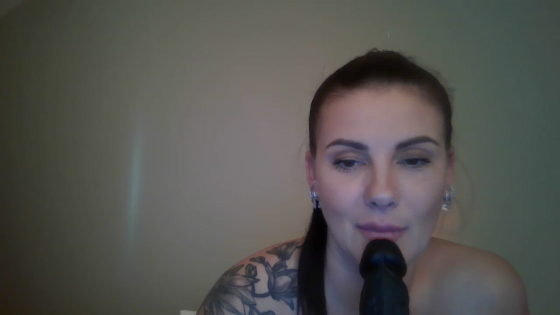 Gallery image thumbnail from FitBaby's myfreecams stream on, 02/28/2025, 16:45 image 15 of 20