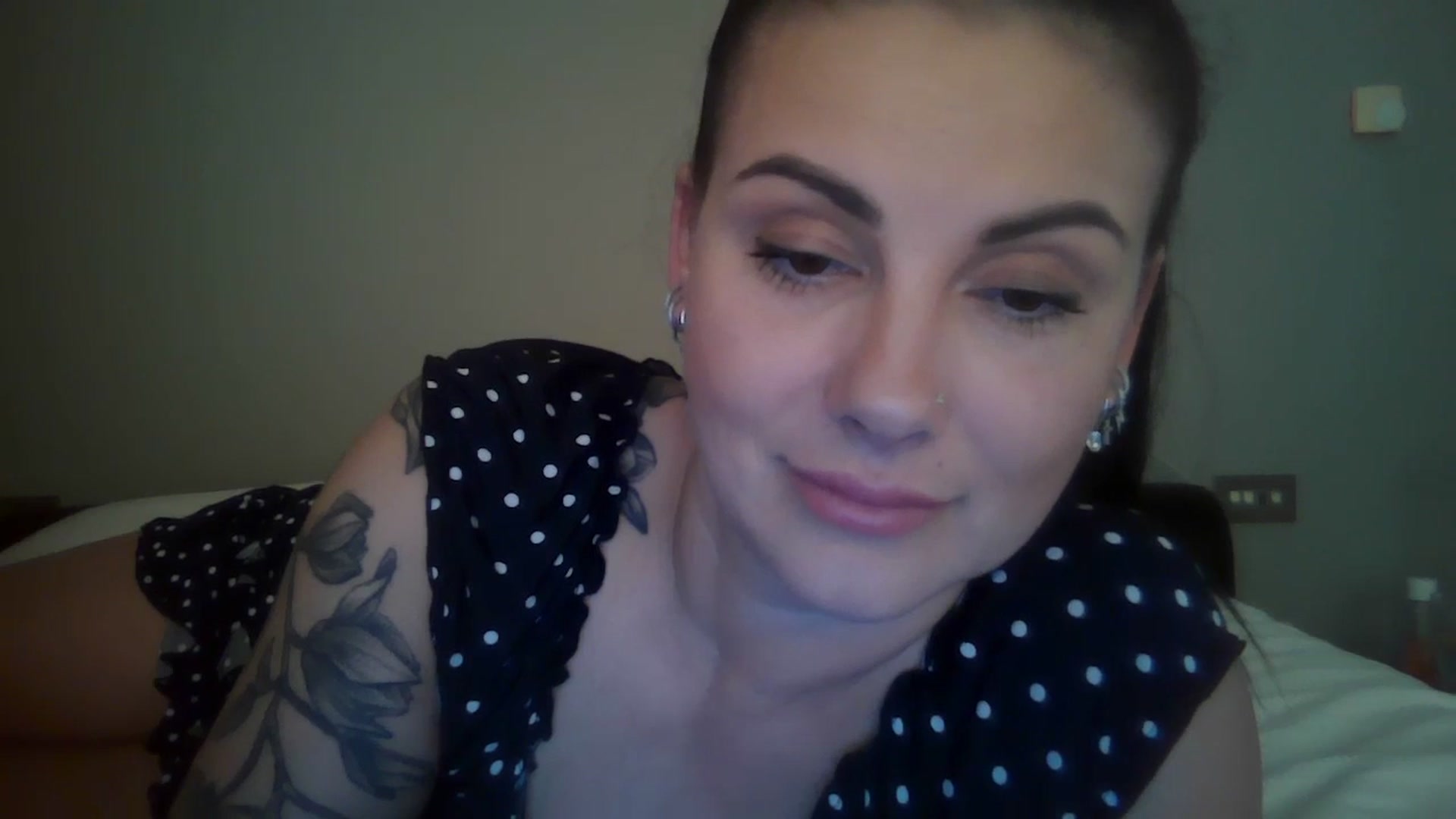 Gallery image thumbnail from FitBaby's myfreecams stream on, 02/28/2025, 16:45 image 6 of 20